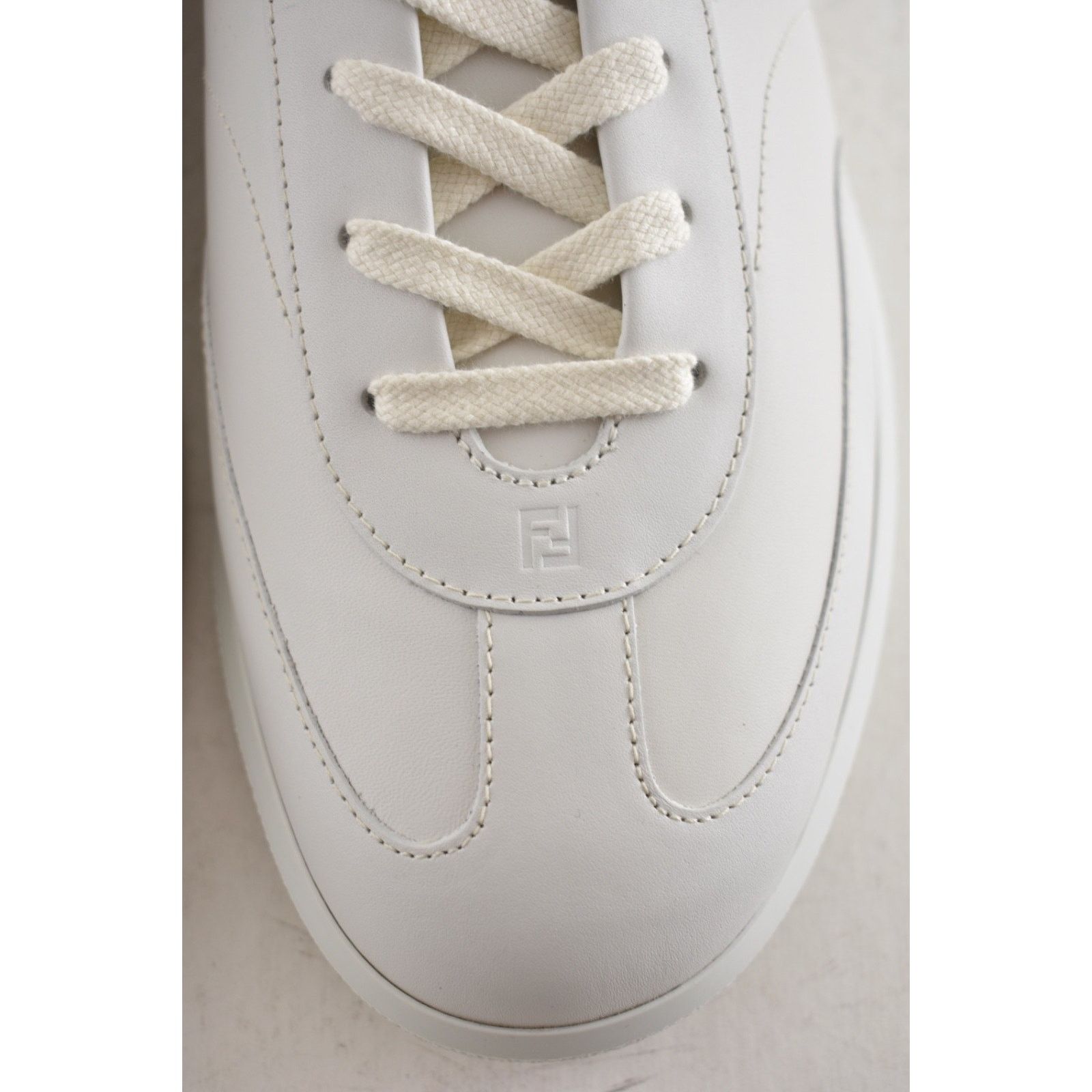 Fendi Fendi Light Bianco White Leather Low Top Sneakers US 13 Size US 13 / EU 46 - 8 Thumbnail