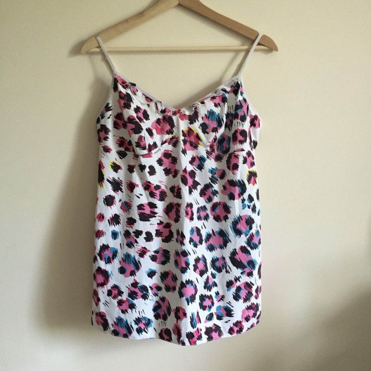 Victoria's Secret VICTORIAS SECRET Vintage Y2K White Pink Leopard Camisole Size L / US 10 / IT 46 - 2 Thumbnail