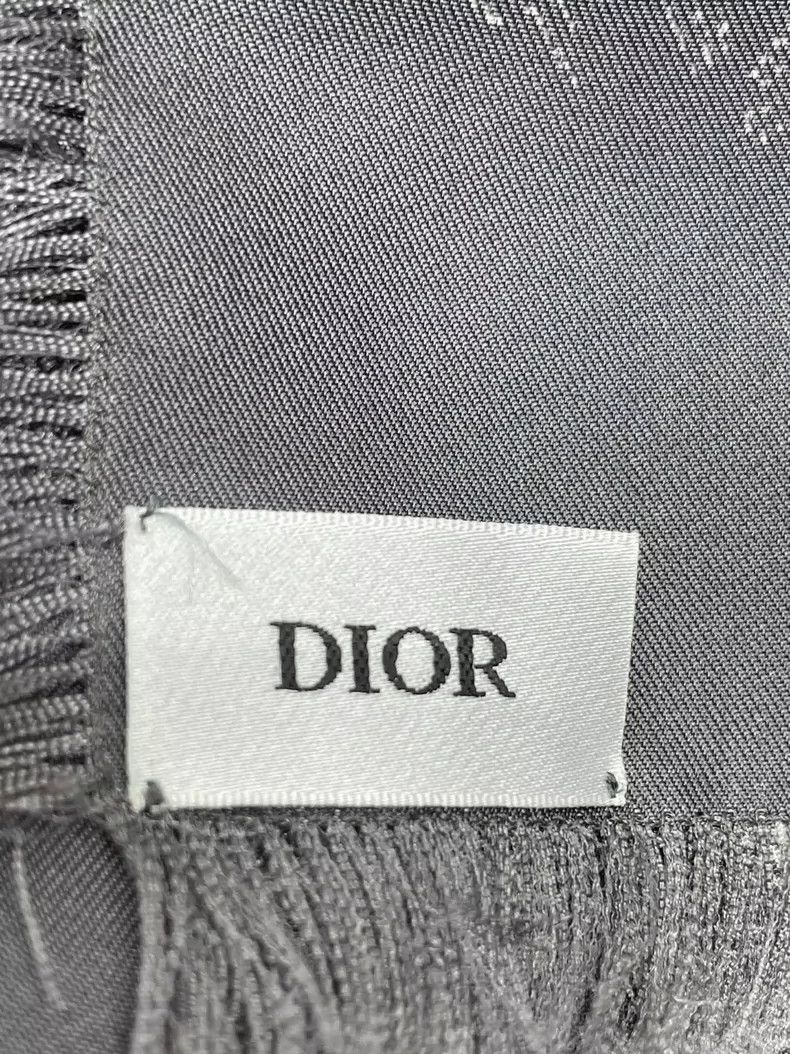 Dior Dior Zoo series gray tassel square silk scarf 2504-Nextarro Size ONE SIZE - 6 Thumbnail