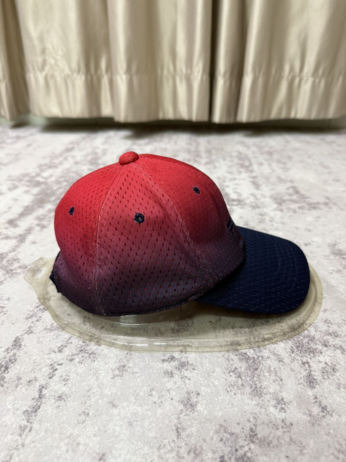 Fila Vintage Fila Two Tone Colour Adjustable Running Cap Size ONE SIZE - 3 Thumbnail
