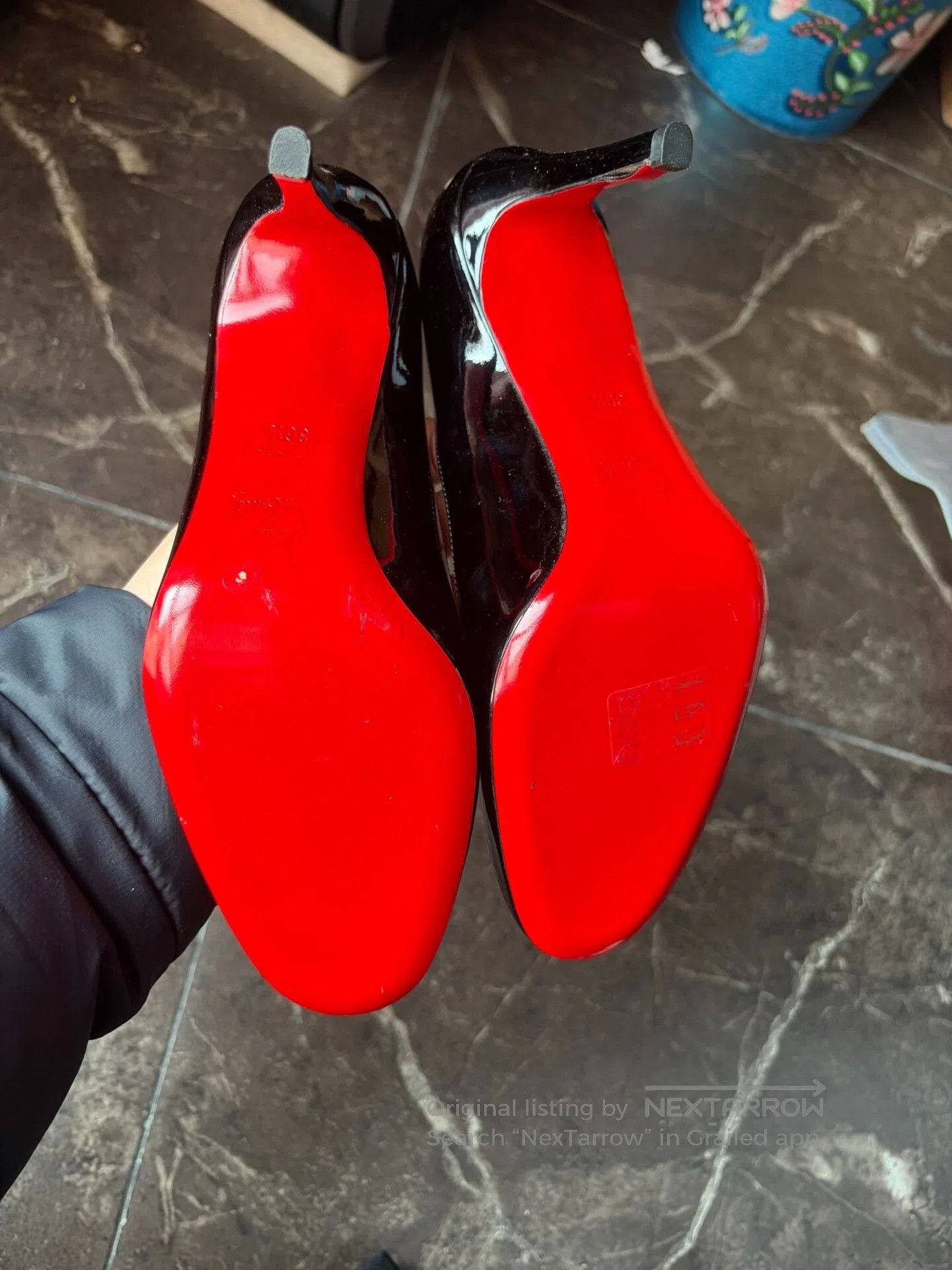 Christian Louboutin Christian Louboutin Classic Red Sole Shoes. Size US 5.5 / IT 35.5 - 6 Thumbnail