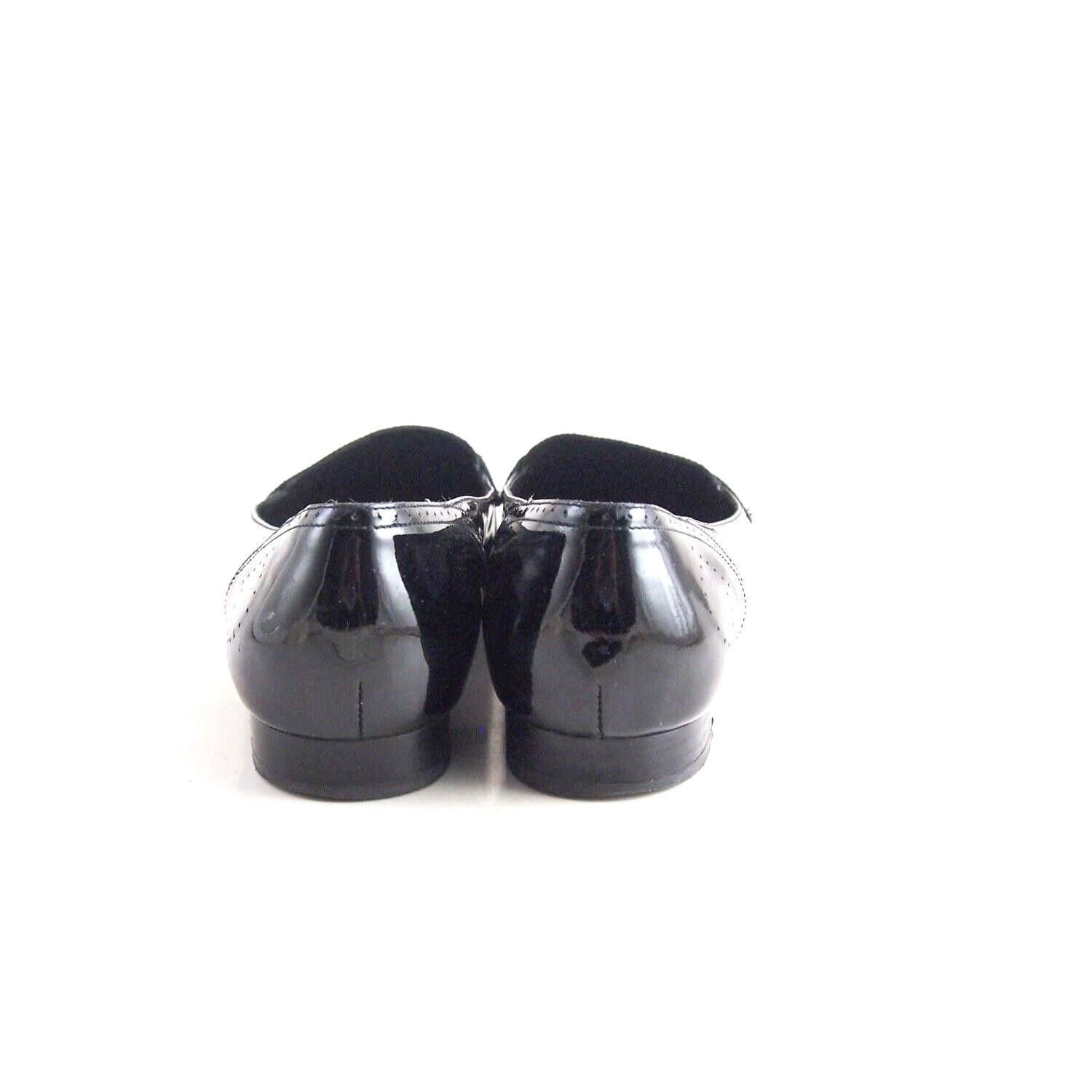 Salvatore Ferragamo Ferragamo Penny Loafer Black Polished Leather EU 39 US 8.5 C Size US 8.5 / IT 38.5 - 7 Thumbnail