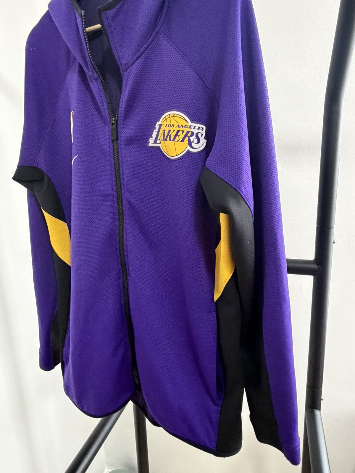 Nike Lakers Warm up Jacket Size US L / EU 52-54 / 3 - 5 Thumbnail