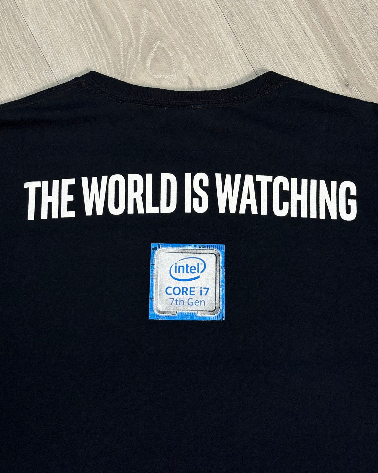 Fruit Of The Loom × Microsoft Intel Core i7 7th Gen STREAM Tech Promo T-Shirt - Size XL Size US XL / EU 56 / 4 - 4 Thumbnail