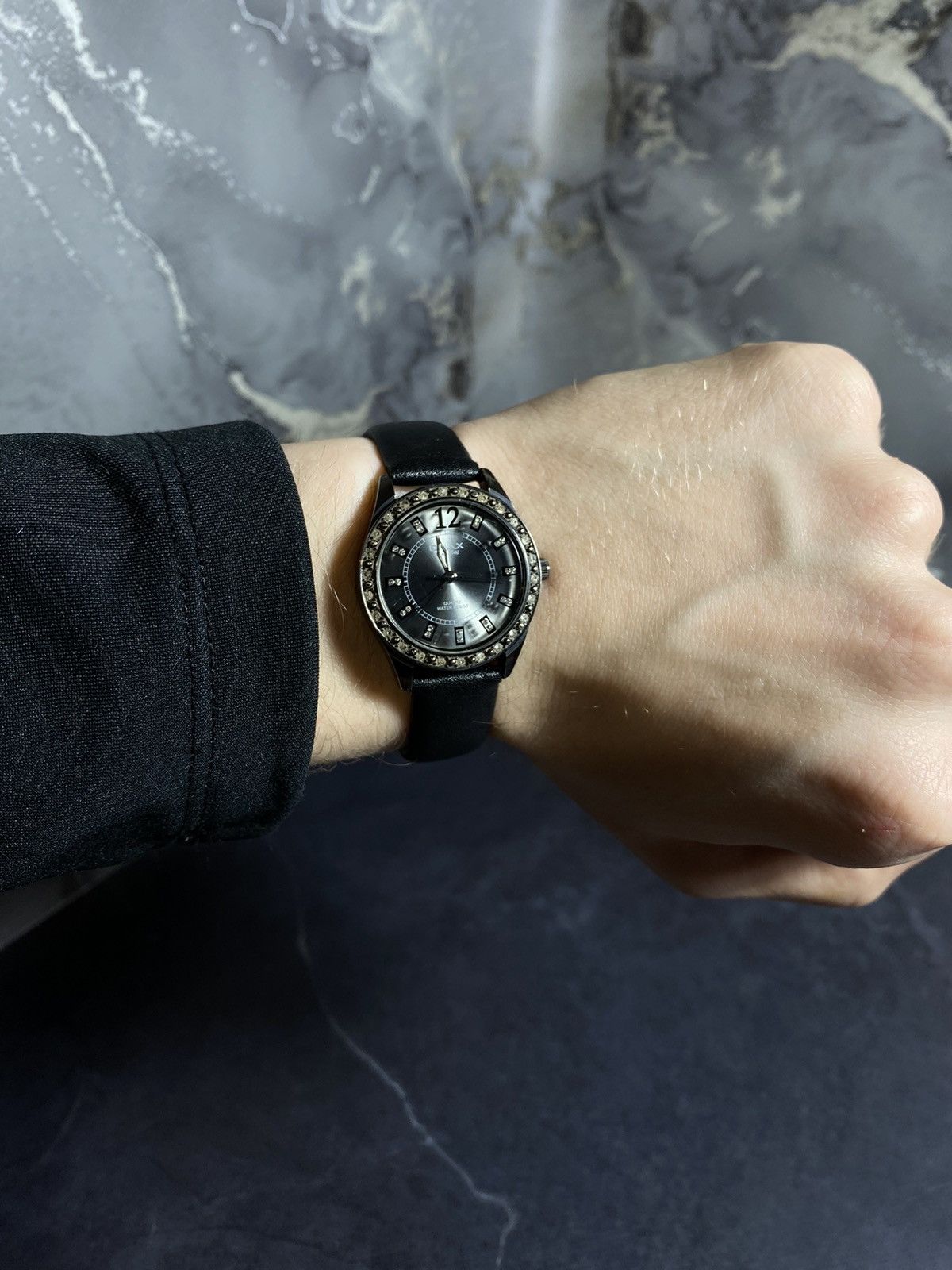 Vintage Omax Quartz Watch Japan Movement Black Dial Crystals Size ONE SIZE - 6 Thumbnail