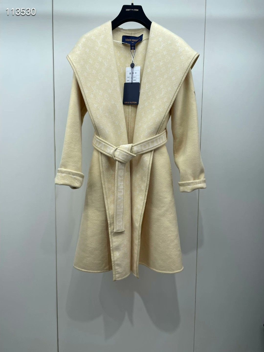 Louis Vuitton LV Monogram Robe Coat Size XXS / US 00 / IT 34 - 1 Thumbnail
