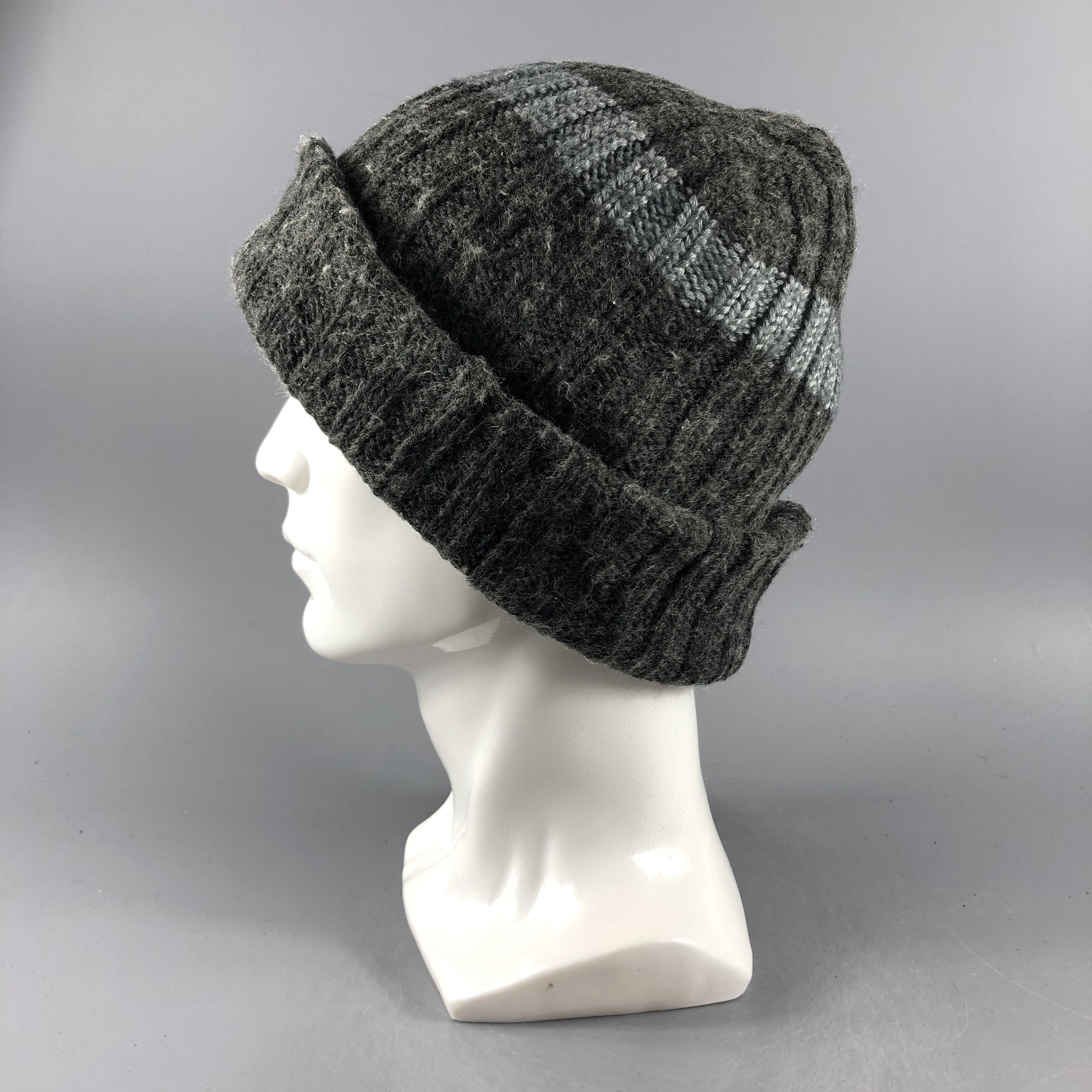Helly Hansen × Vintage Helly Hansen Ribbed Beanie Snow Hat Snow Cap -D293 Size ONE SIZE - 2 Thumbnail