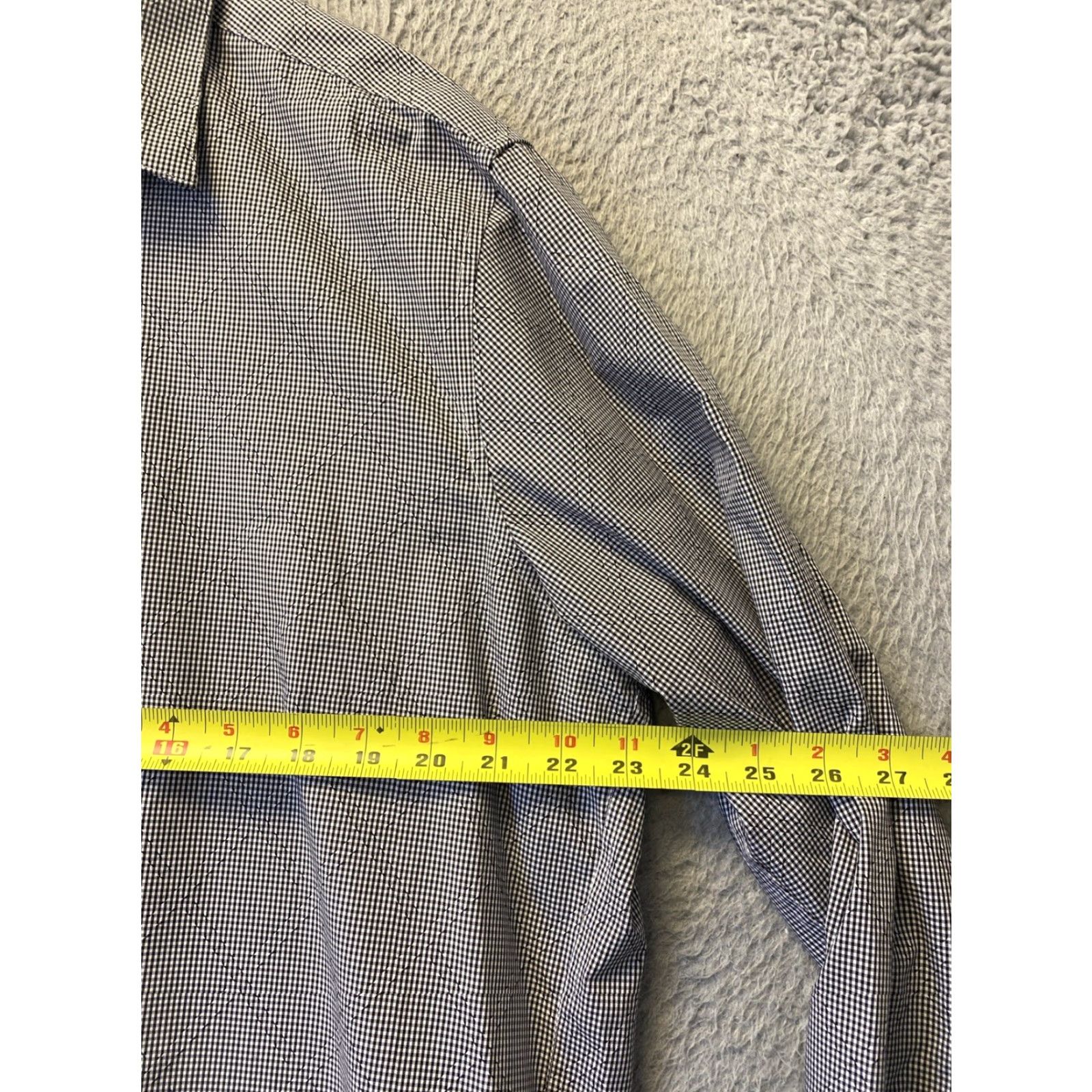 Calvin Klein Calvin Klein Button Shirt Men 100% Cotton Black White Houndstooth Classic Fit Long Sleeve Button Pullover Casual Formal Business 17 36/37 Size US XL / EU 56 / 4 - 5 Thumbnail