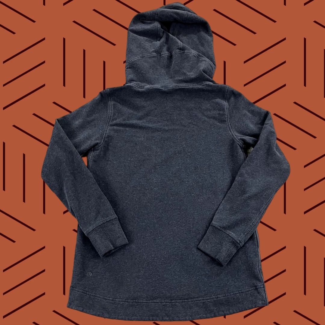 Lululemon LULULEMON Jacket Womens Size 6 Navy Blue Hooded Pullover Running L/S Sweatshirt Jacket Size M / US 6-8 / IT 42-44 - 1 Thumbnail