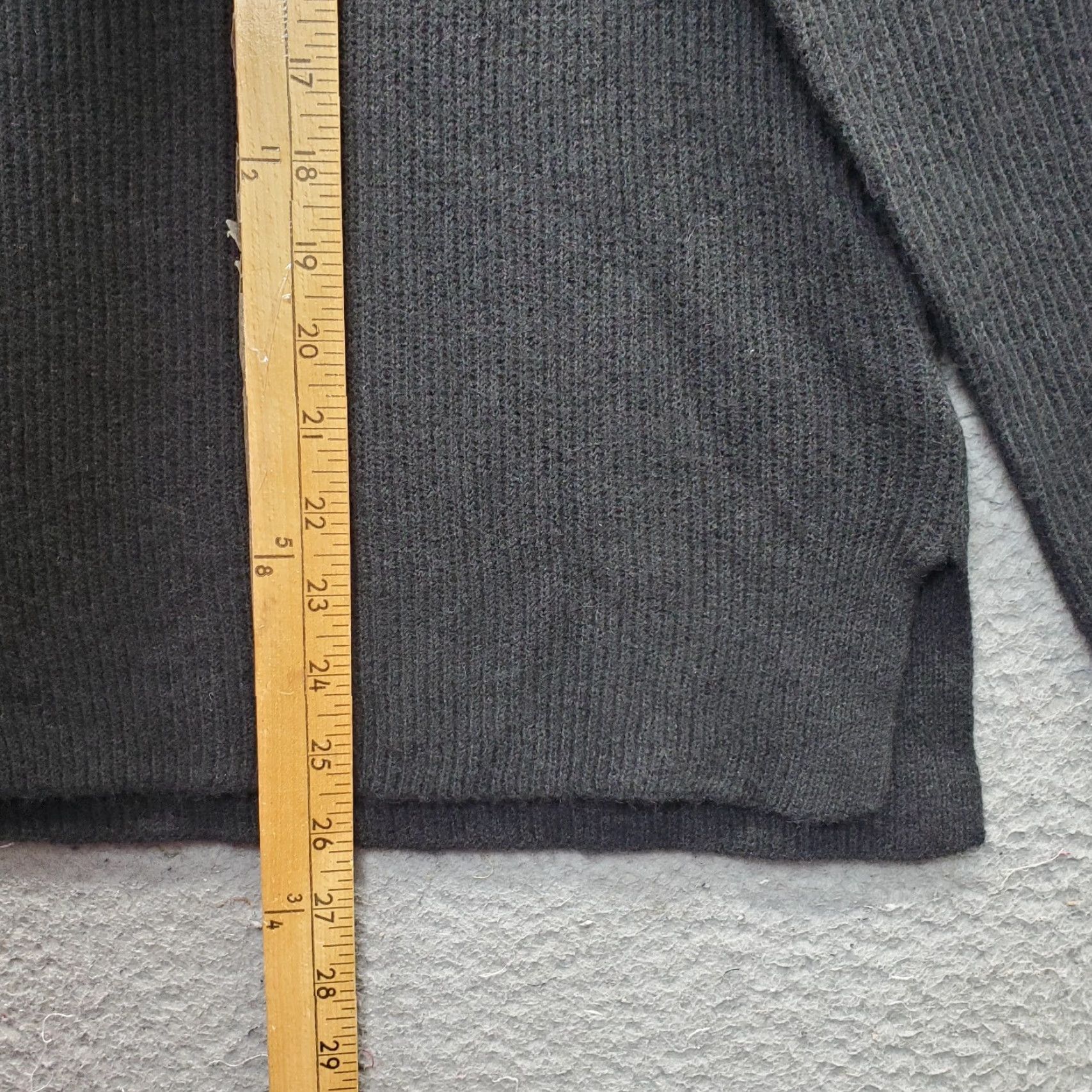 Vintage And Now This Womens Medium Black Ribbed Crew Neck Pullover Sweater - Side Slit - Knit - Casual Womens Size M - Long Sleeve - Polyester - NWT Size M / US 6-8 / IT 42-44 - 3 Thumbnail