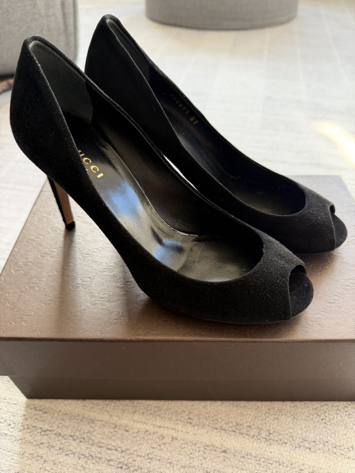 Gucci Gucci Women's Black Suede Peep-Toe Pumps Heels Shoes EU 37 Size US 7 / IT 37 - 1 Thumbnail
