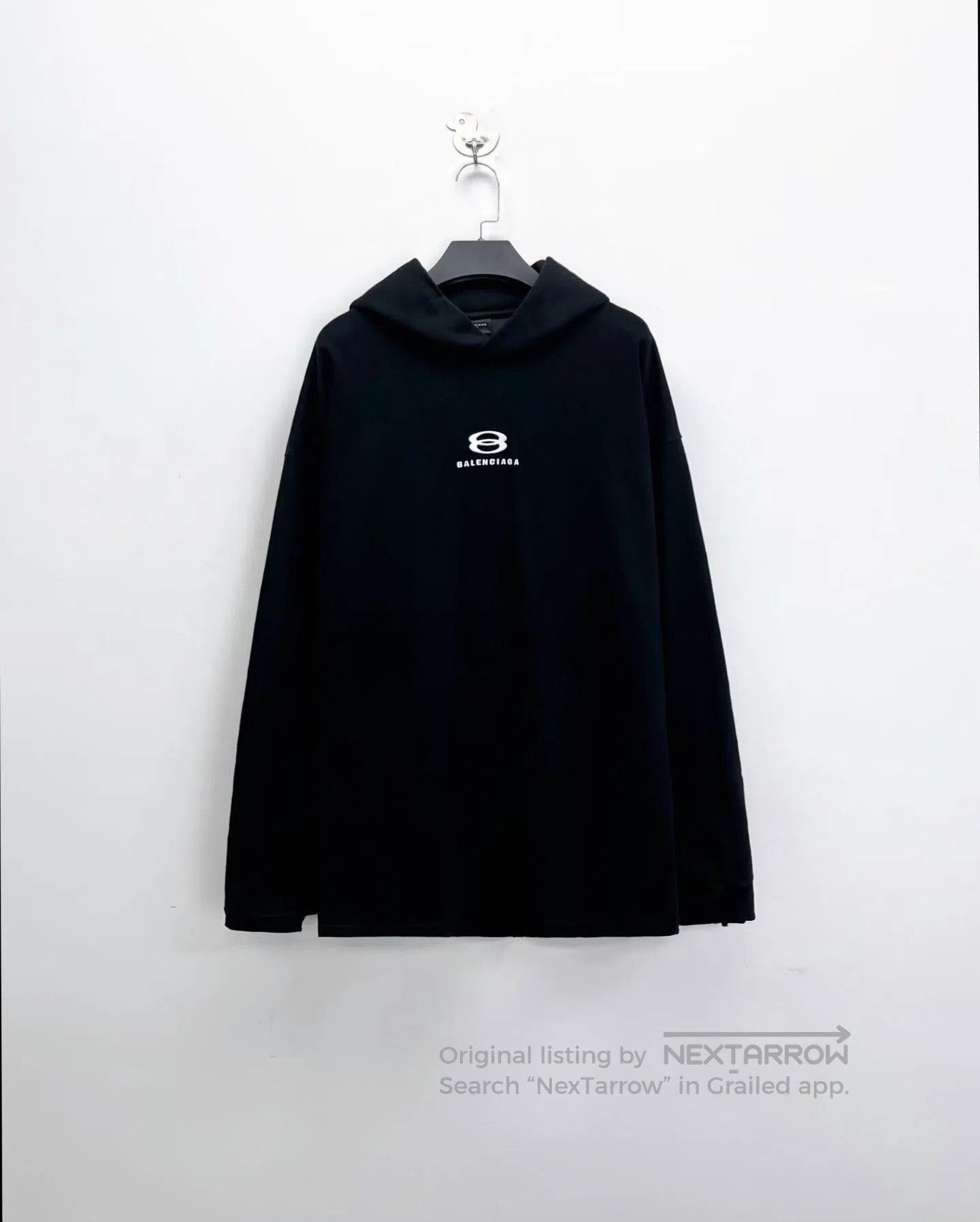 Balenciaga Balenciaga FW23 Black Embroidered Logo Hoodie. Size US M / EU 48-50 / 2 - 1 Thumbnail