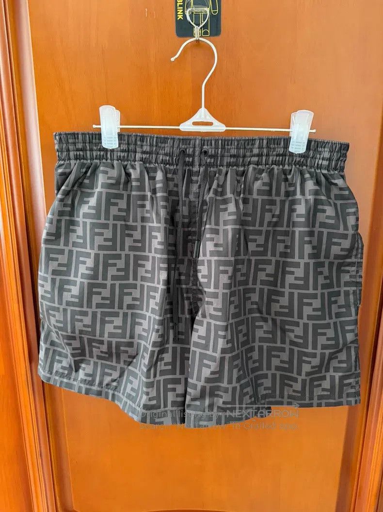 Fendi Fendi FF Printed Shorts Size US 34 / EU 50 - 1 Thumbnail