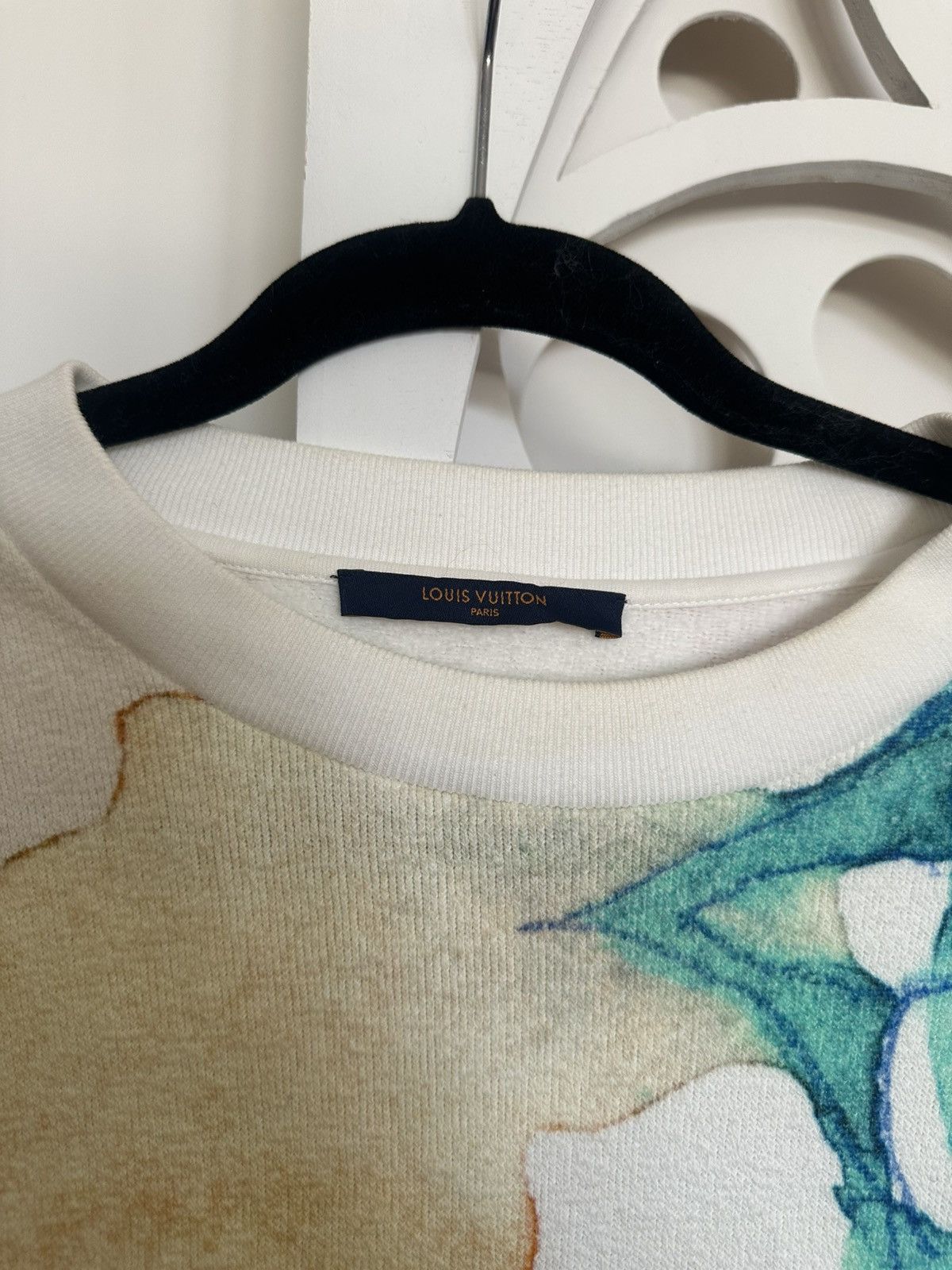 Louis Vuitton Louis Vuitton Watercolor Monogram Sweatshirt – Size L Size US L / EU 52-54 / 3 - 4 Thumbnail