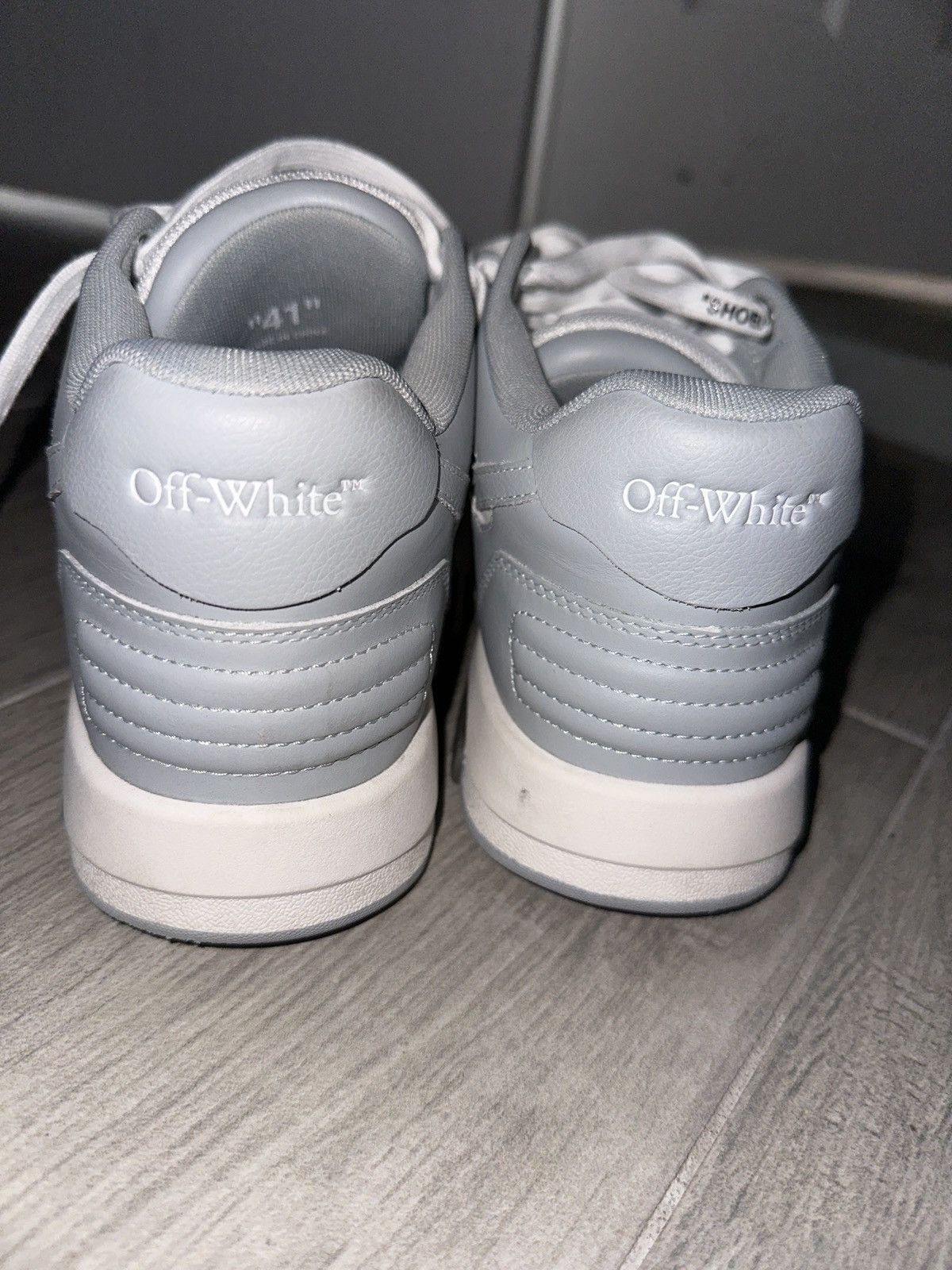 Off-White Off white out of office Size US 8.5 / EU 41-42 - 4 Thumbnail
