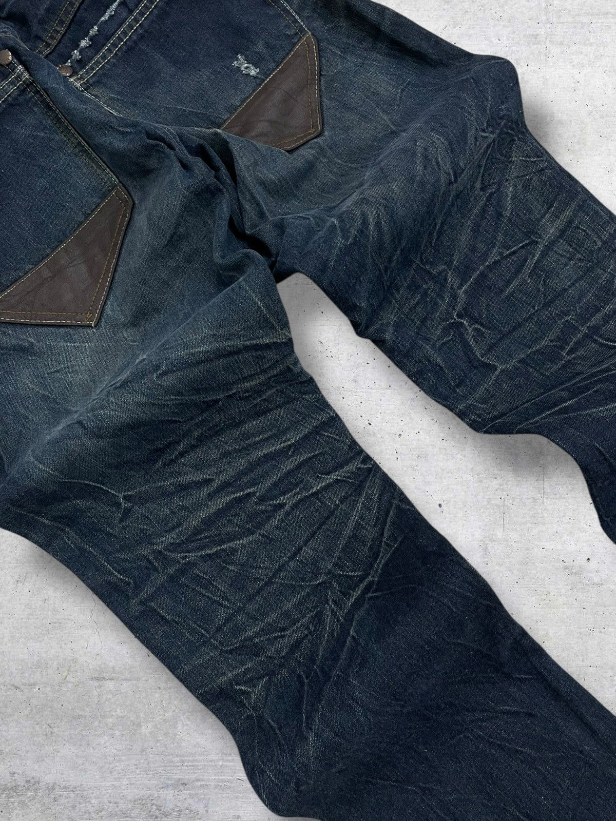 Japanese Brand VINTAGE RAPRUI OG JAPAN DESIGNER 90S PATCH RIPPED DENIM Size US 29 - 15 Thumbnail