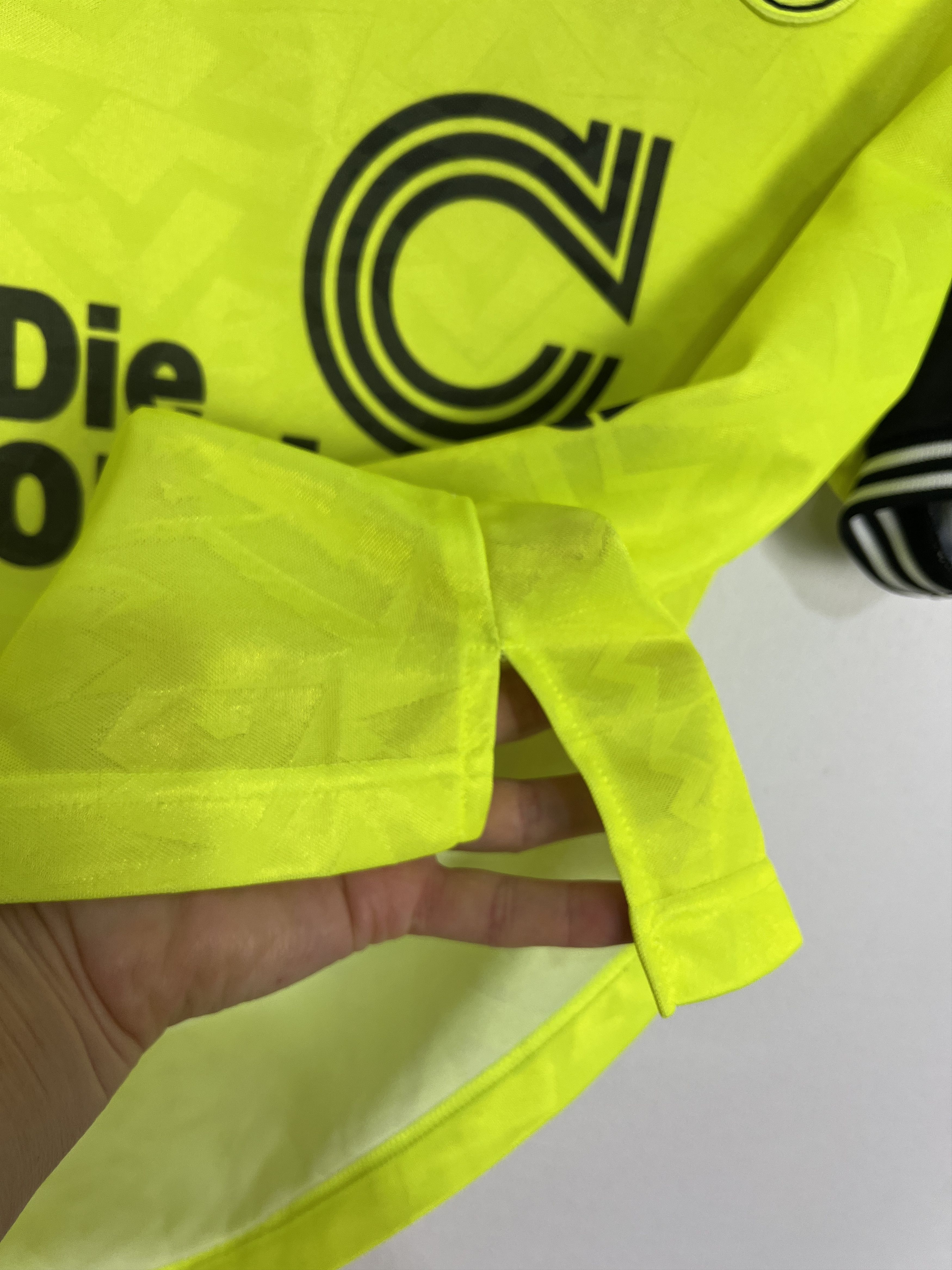 Nike Borussia Dortmund Home football shirt Soccer Jersey Trikot Size US S / EU 44-46 / 1 - 5 Thumbnail