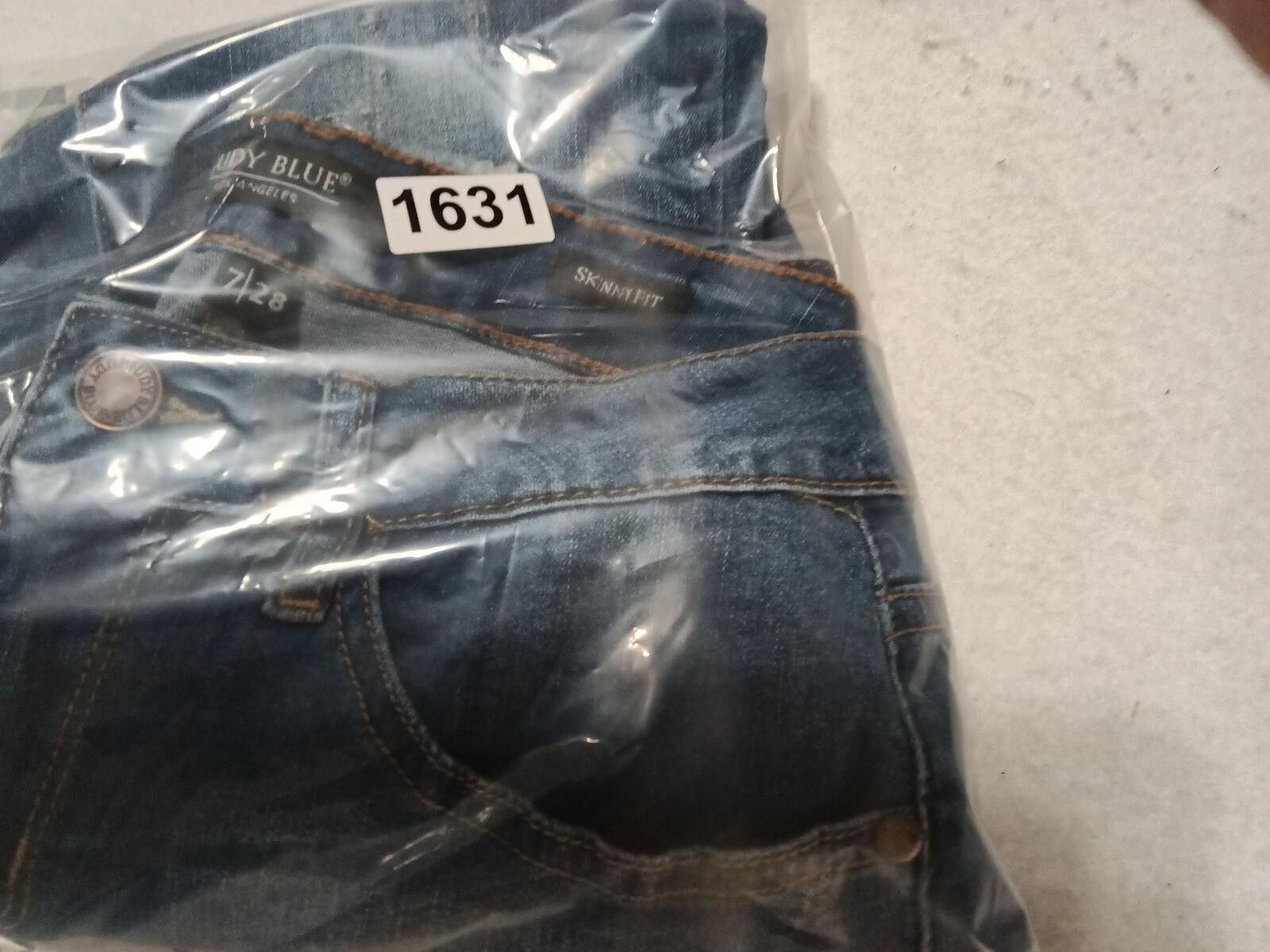 Other Judy Blue Skinny Fit Jeans with Leopard Print Patchwork Size 30" / US 8 / IT 44 - 6 Thumbnail