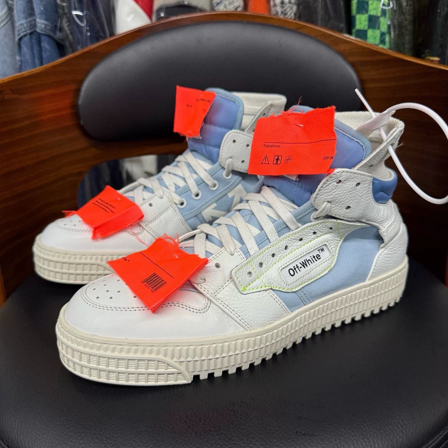 Off-White Off-White Blue Lowtop Sneakers 38 Men Size US 6 / EU 39 - 1 Thumbnail