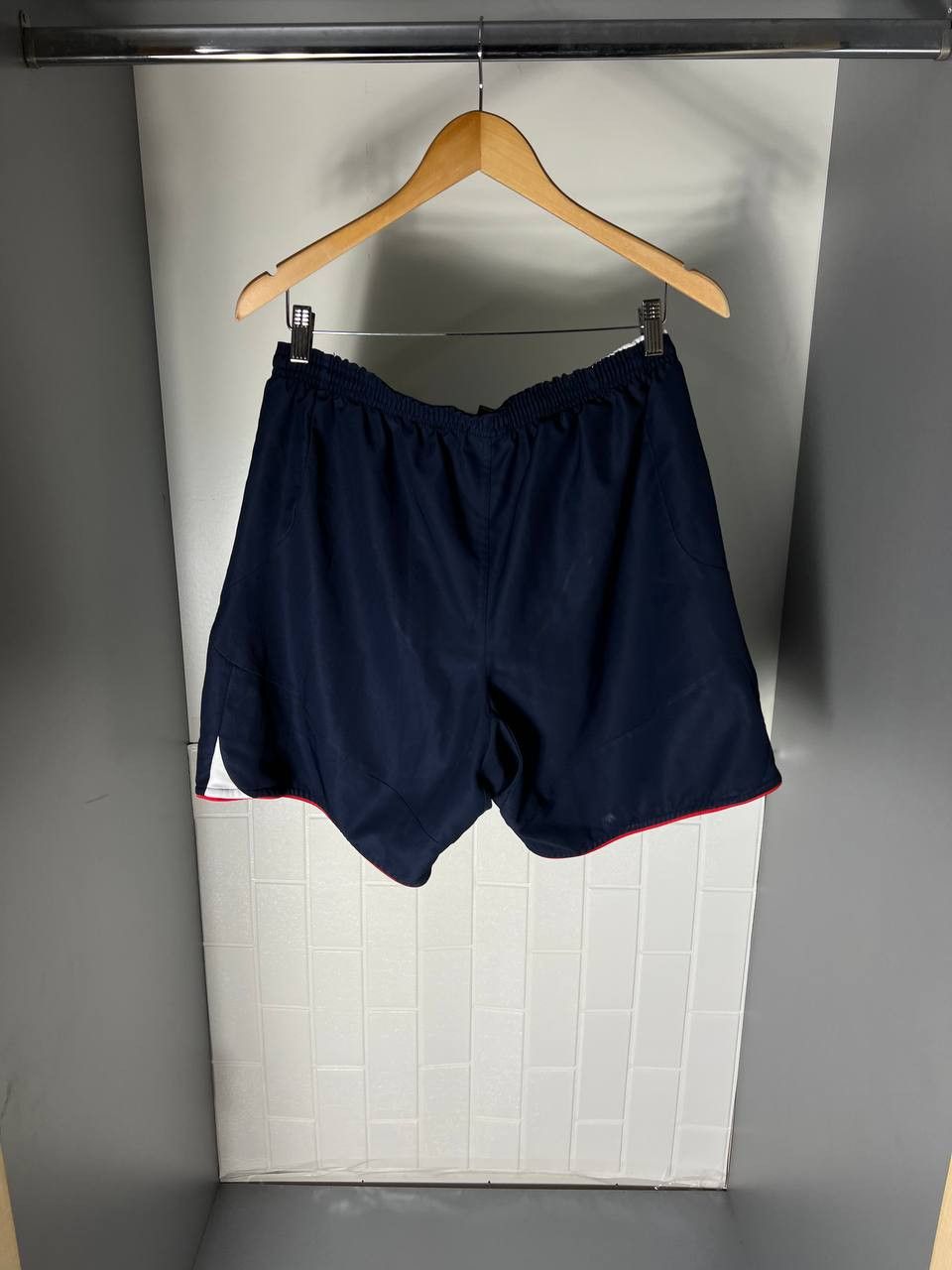 Umbro VINTAGE UMBRO ENGLAND RETRO SOCCER SHORTS MANCHESTER Size US L / EU 52-54 / 3 - 7 Thumbnail