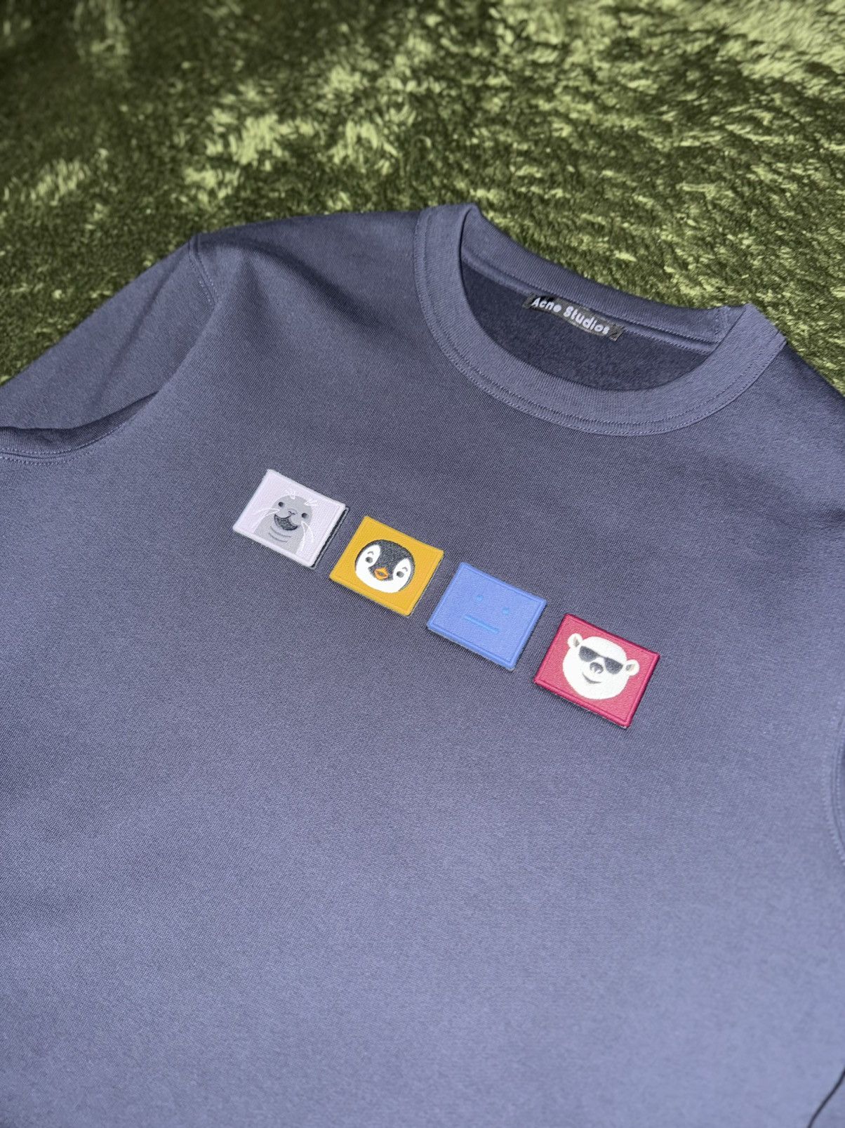 Acne Studios Acne Studios Animal Face Soft Touch Sweatshirt Navy Size US XXS / EU 40 - 2 Thumbnail
