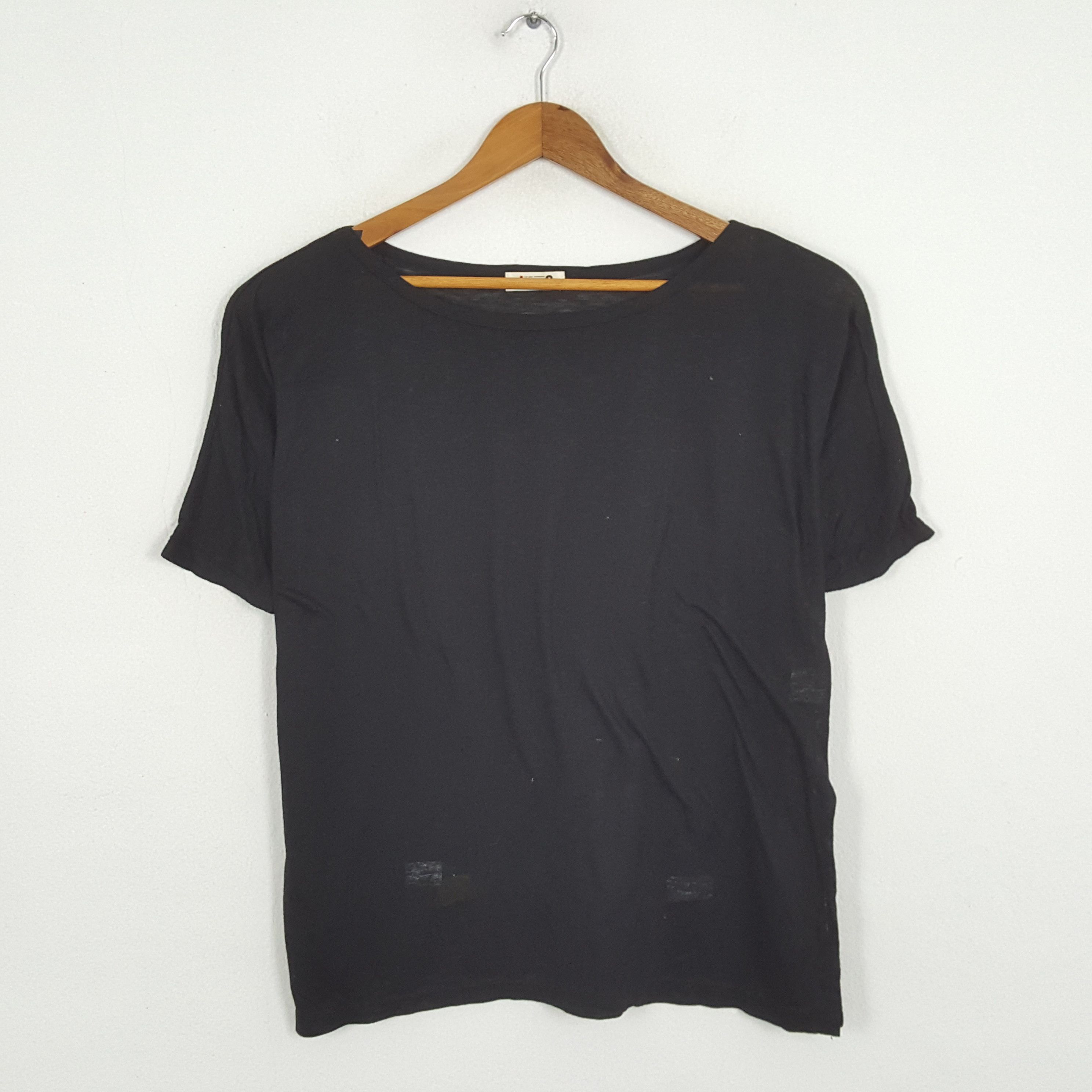 Issey Miyake × Japanese Brand × Vintage Vintage I.S. by ISSEY MIYAKE Japan Fashion Designer T-Shirt Size XL / US 12-14 / IT 48-50 - 1 Thumbnail