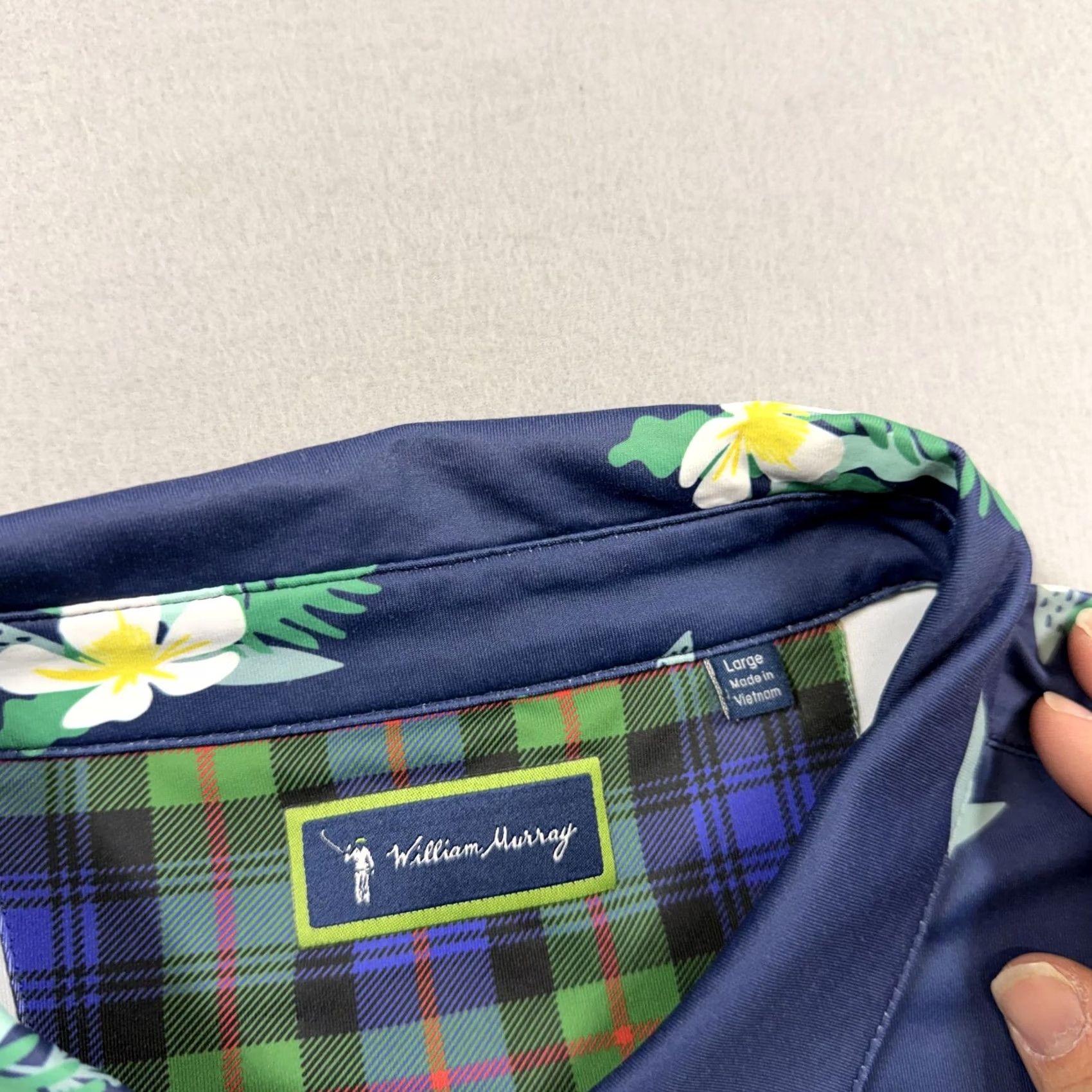 Vintage William Murray Polo Shirt Mens L Blue Floral Golf Performance Lightweight Polo Shirt Size US L / EU 52-54 / 3 - 3 Thumbnail