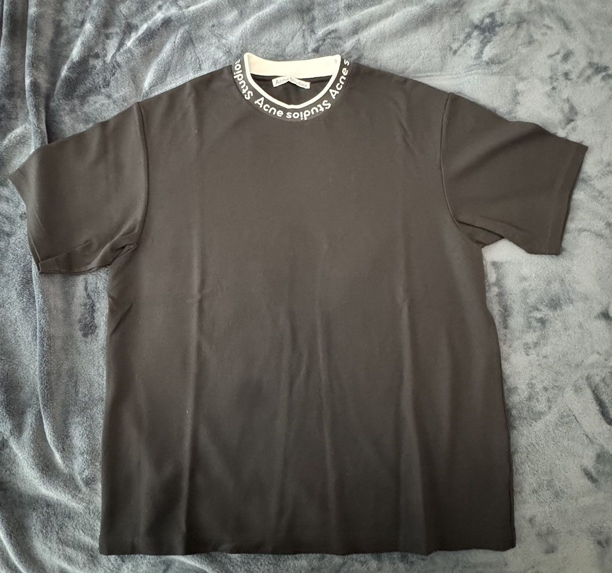 Acne Studios Acne Studios Logo Collar T-Shirt – Black Size US M / EU 48-50 / 2 - 1 Thumbnail