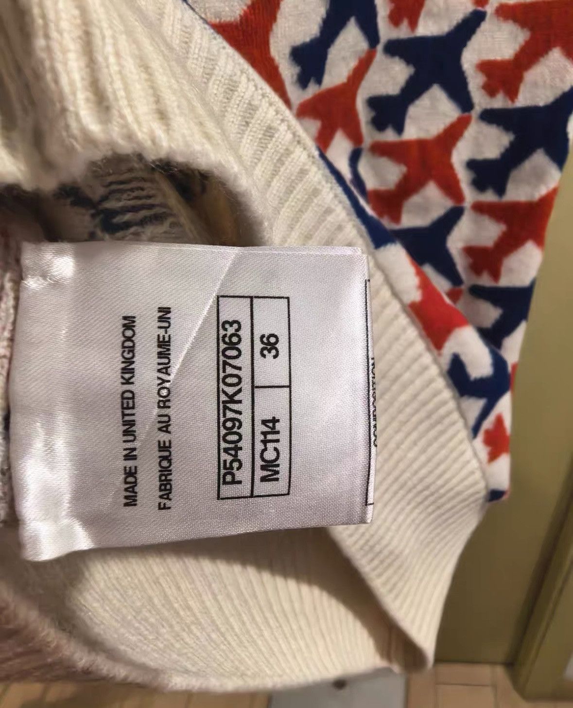 Chanel Chanel Cashmere Knit Sweater with Plane Design size 36 wxx Size S / US 4 / IT 40 - 6 Thumbnail