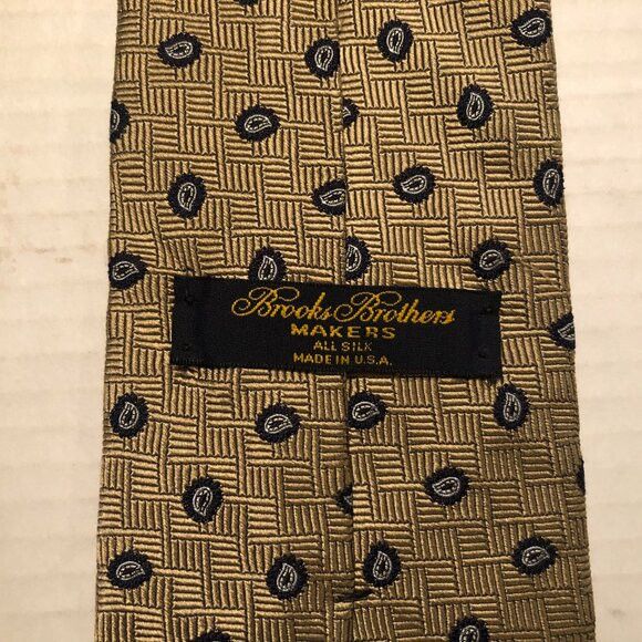 Brooks Brothers brooks brothers men's new gold tie 3 3/4" X 59" Size ONE SIZE - 2 Thumbnail