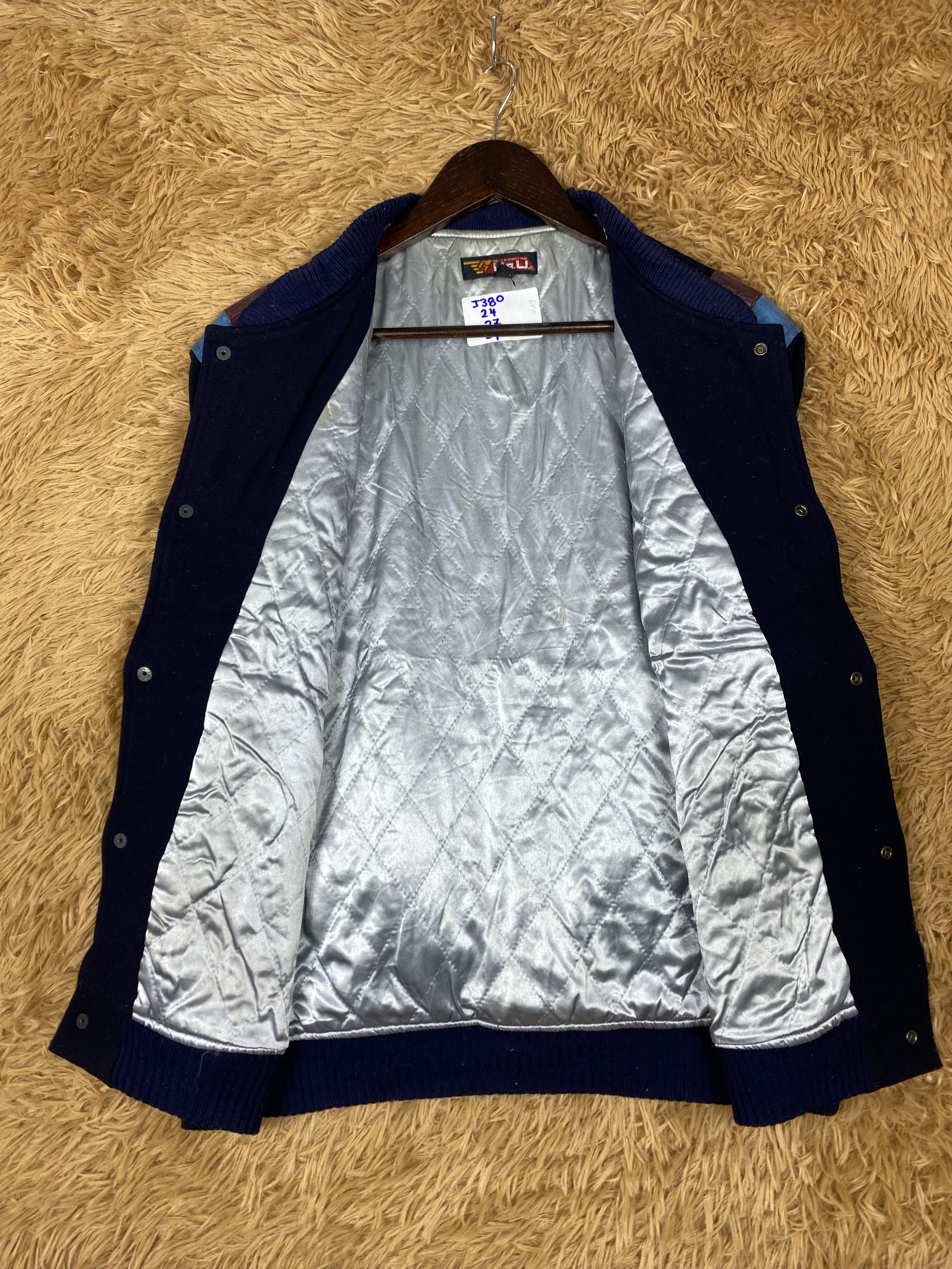 MLB Vintage Mr. U Varsity Jacket DJ0380 Size US M / EU 48-50 / 2 - 6 Thumbnail