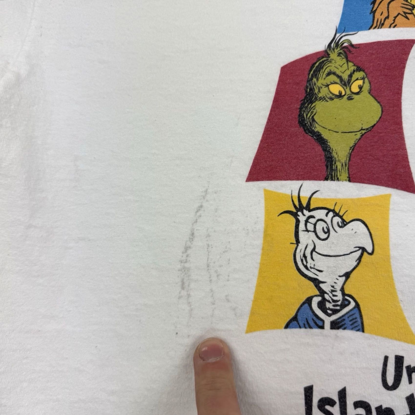 Vintage VINTAGE Universal Studios Dr Seuss T Shirt Men L White Cartoon 90s Seuss Landing Cat Womens Mens Boys Girls Size US L / EU 52-54 / 3 - 3 Thumbnail