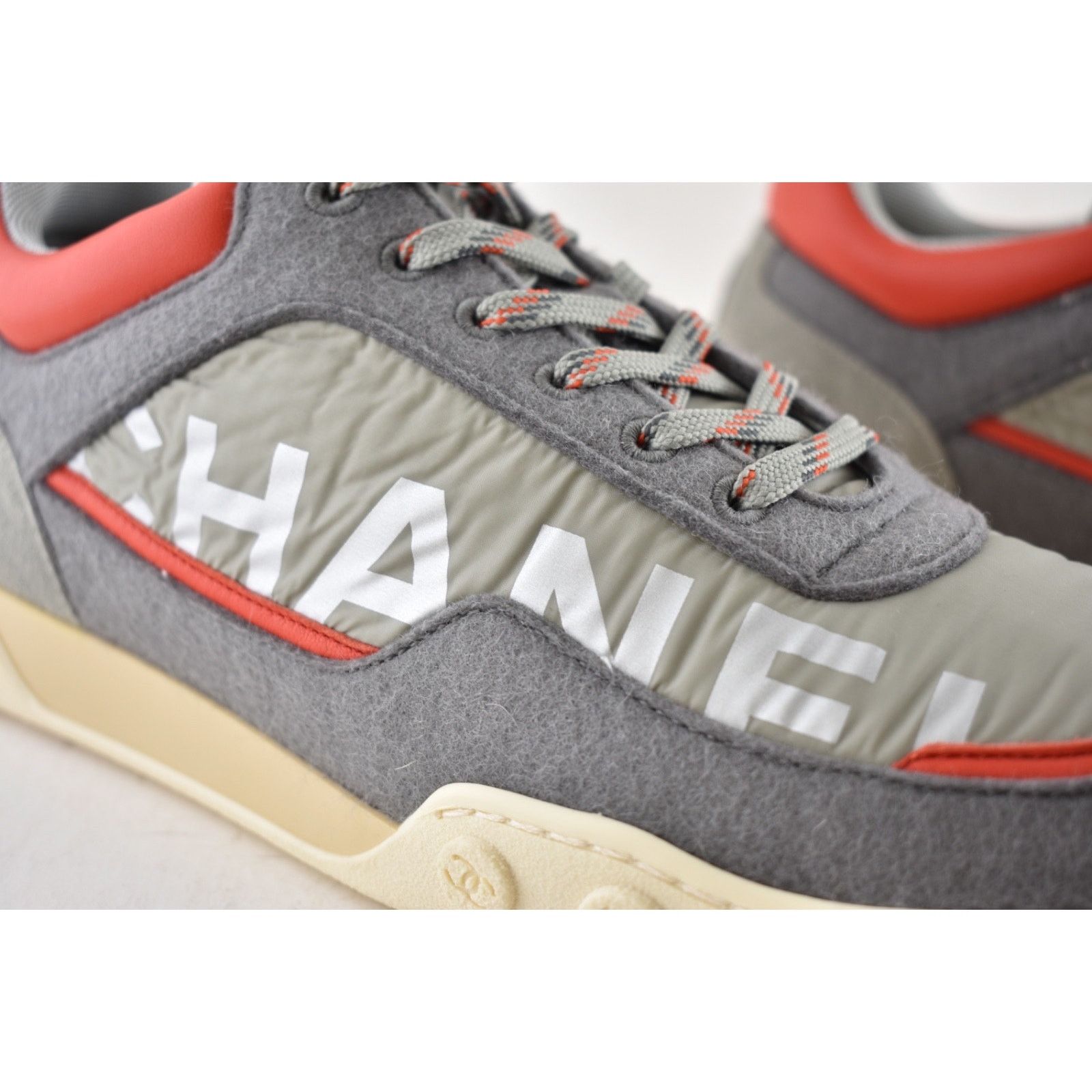 Chanel Chanel Mens 18K Grey Orange Nylon CC Logo Lace Up Low Size US 11 / EU 44 - 6 Thumbnail