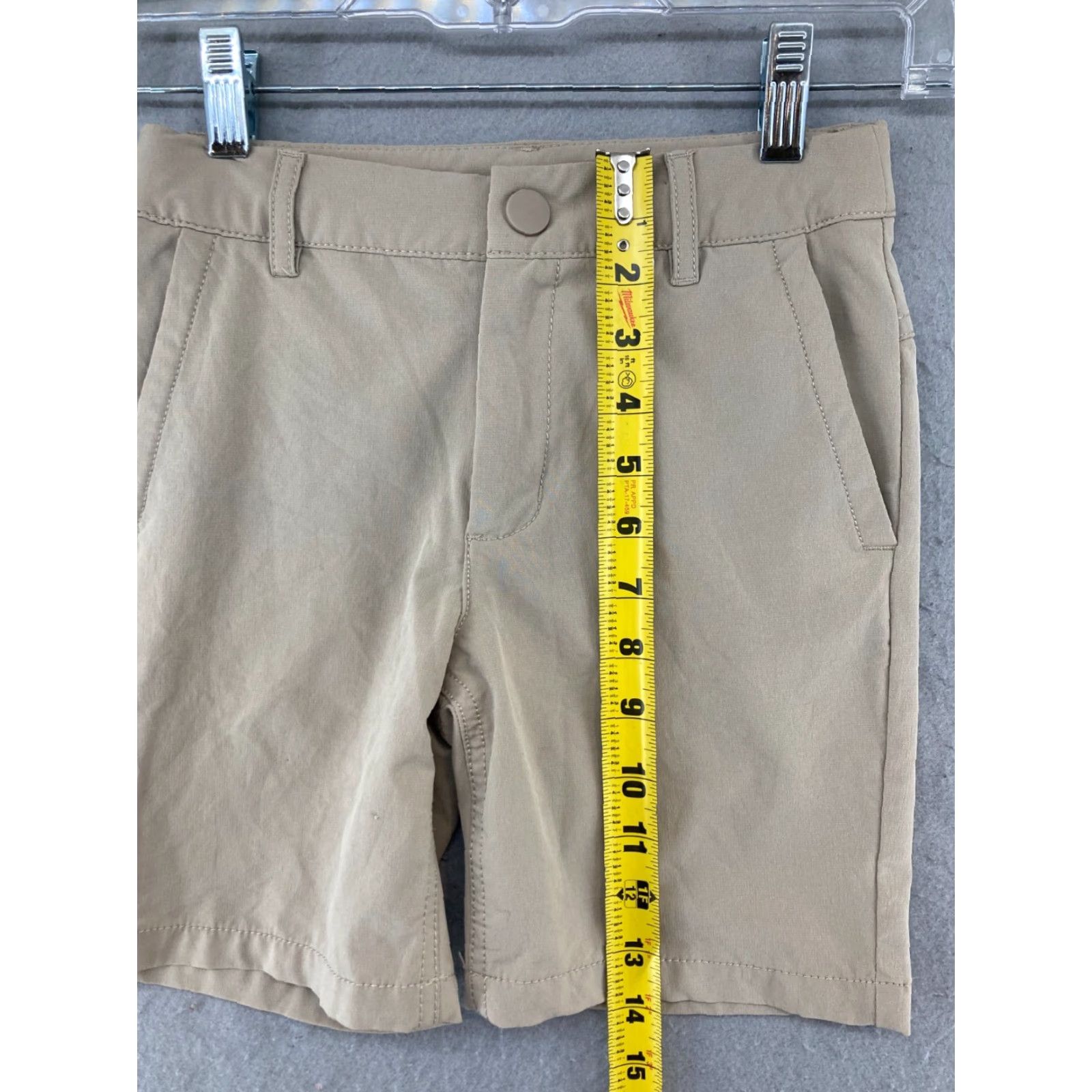 Vintage All In Motion Shorts Womens Small Khaki Beige Outdoor Elastic Waist Pockets 5 in Inseam Athletic Size 28" / US 6 / IT 42 - 7 Thumbnail