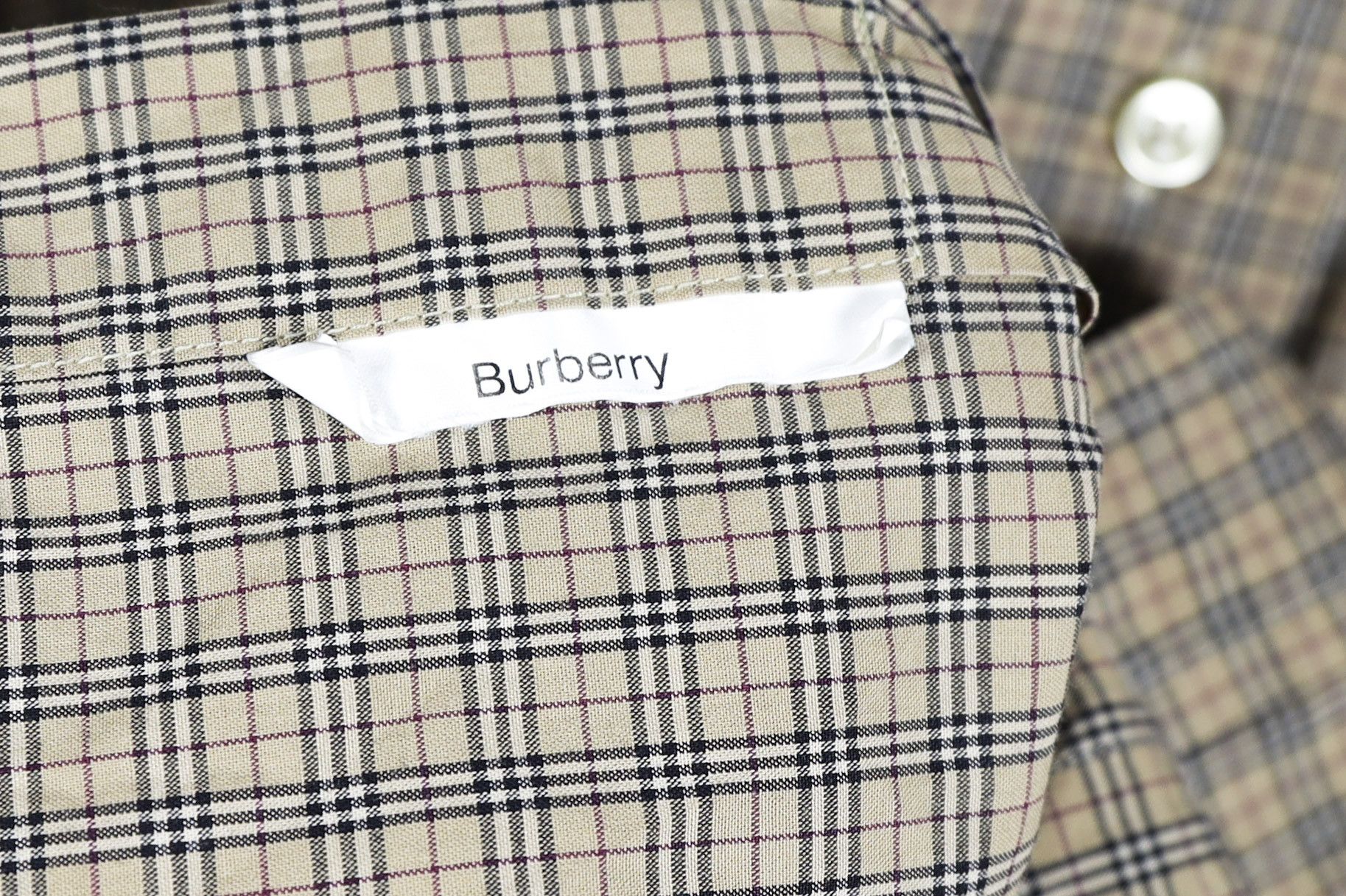 Burberry Vintage Burberry Knight Logo Biege Nova Check Oxford Shirt Size US XL / EU 56 / 4 - 8 Thumbnail