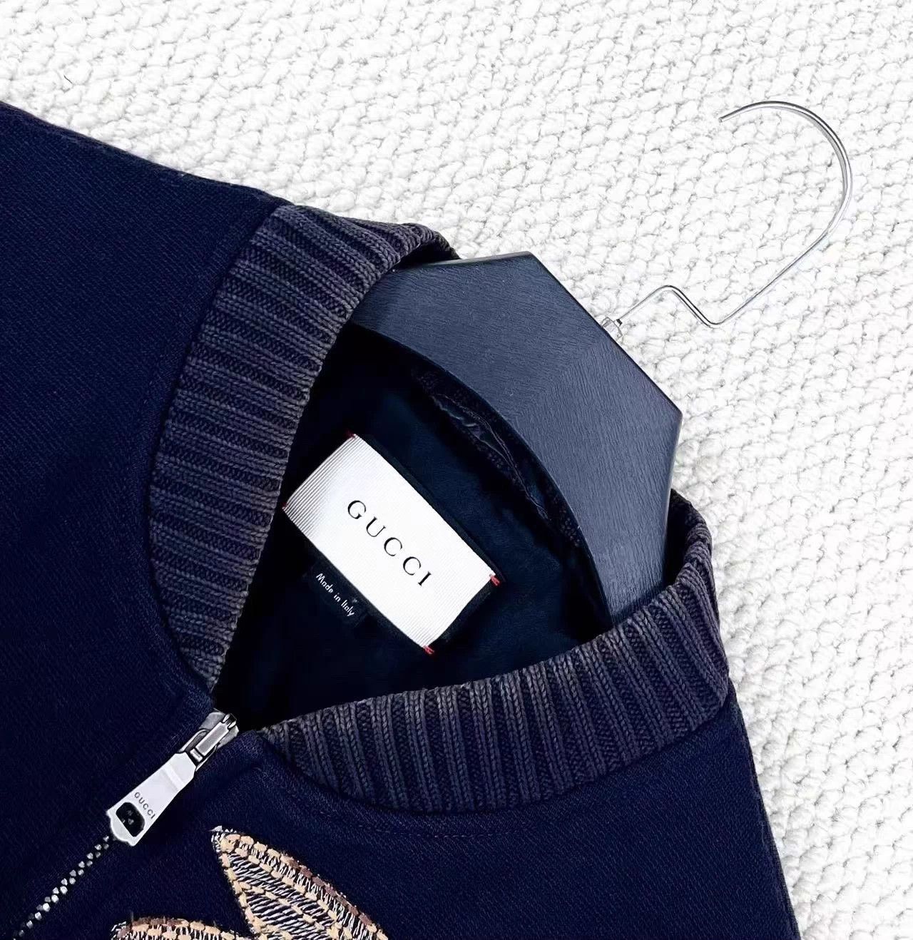 Gucci Gucci Navy Embroidered Bee Striped Webbing Jacket Size US M / EU 48-50 / 2 - 3 Thumbnail