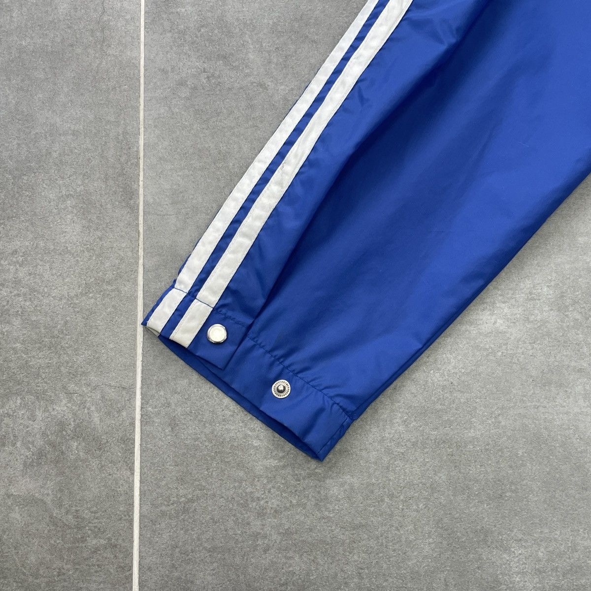 Adidas × Vintage Vintage Adidas Jacket Size S Size US S / EU 44-46 / 1 - 21 Thumbnail
