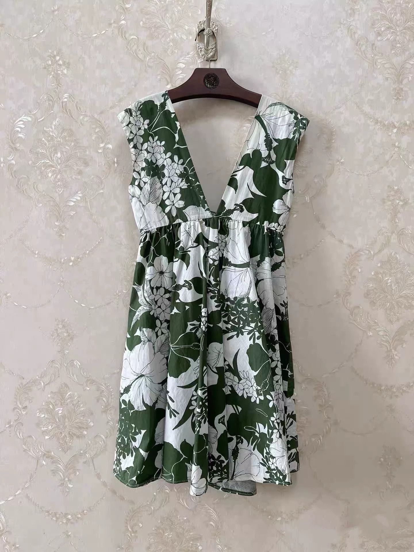 Miu Miu Miu Miu 2003 Chinese Runway Rare Dress Size M / US 6-8 / IT 42-44 - 1 Thumbnail