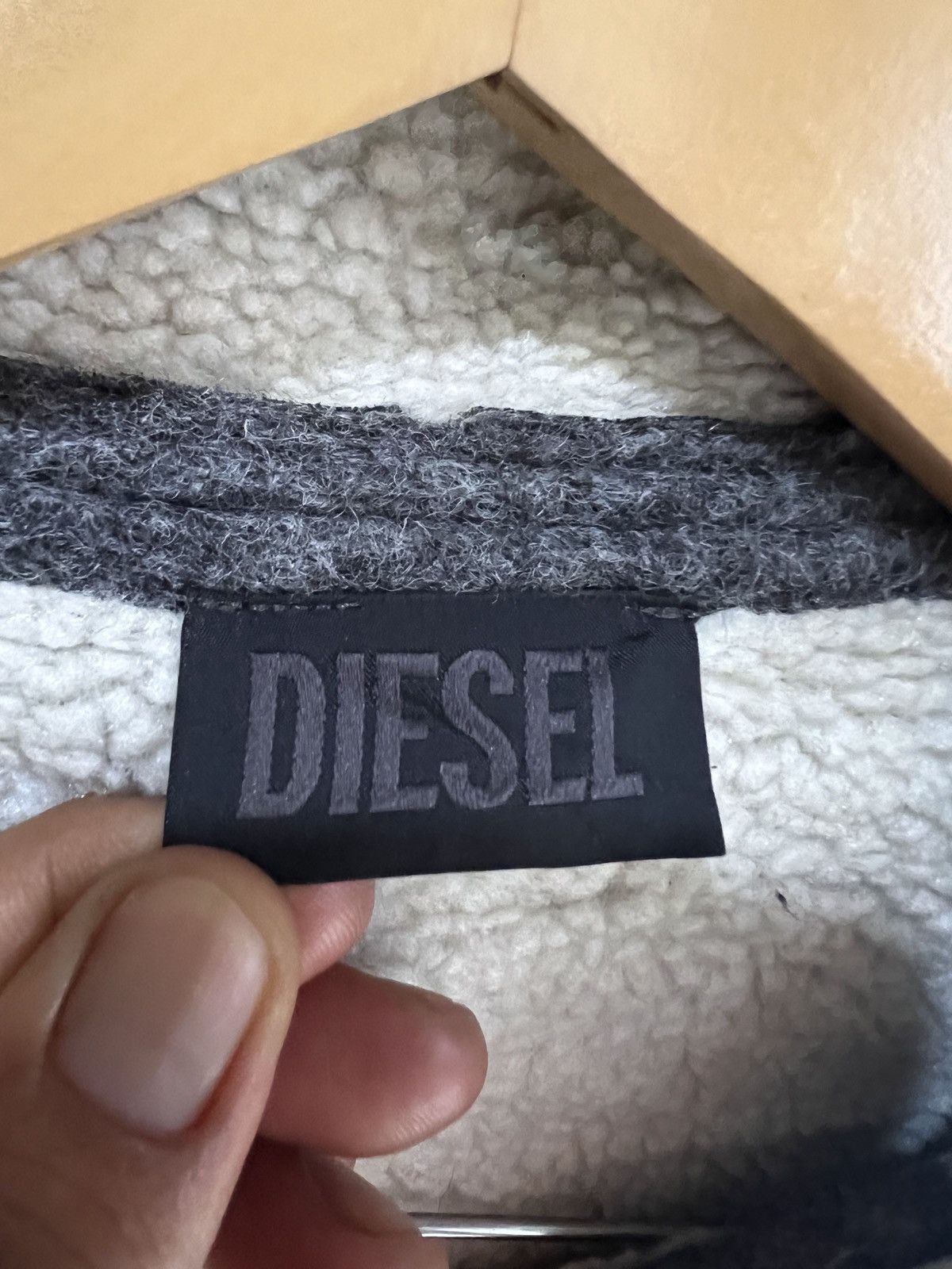 Diesel 🔥Vintage Diesel Deep Pile Sherpa Zipper Jacket Size S / US 4 / IT 40 - 13 Thumbnail