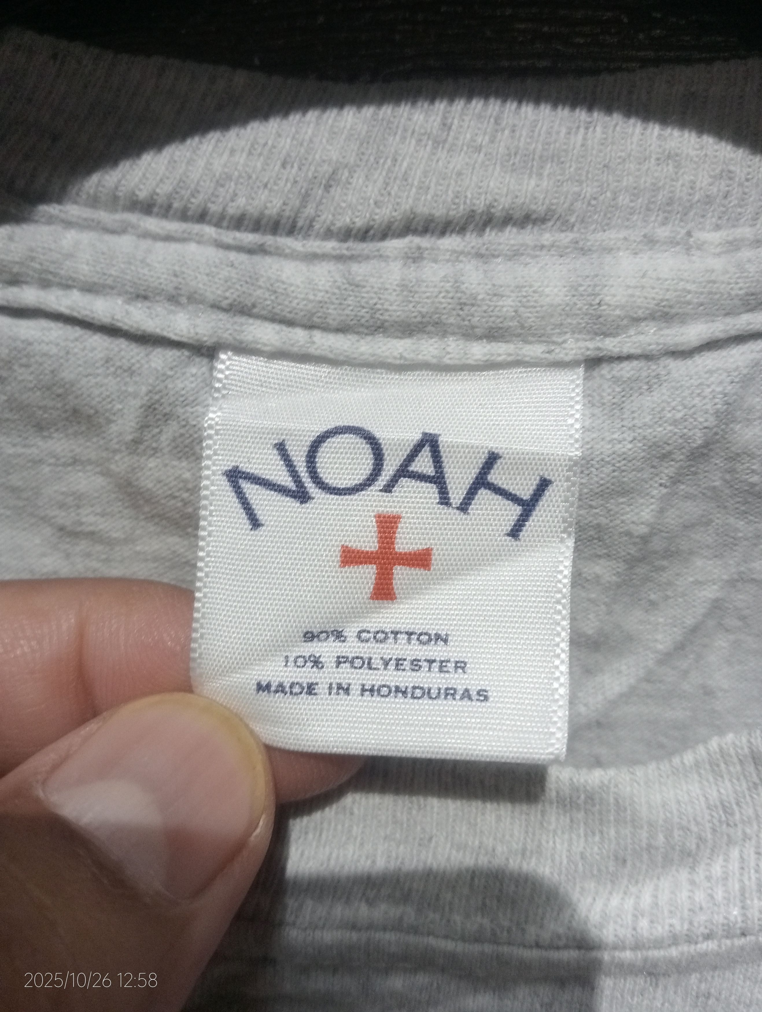 Noah Noah Roses Tee Size US L / EU 52-54 / 3 - 5 Thumbnail