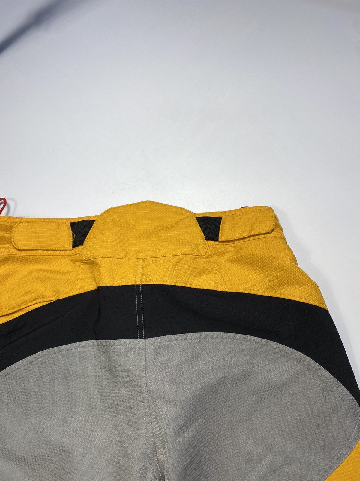 Oakley Vintage 00's Oakley Baggy Shorts Y2k Hype Size US 32 / EU 48 - 13 Thumbnail