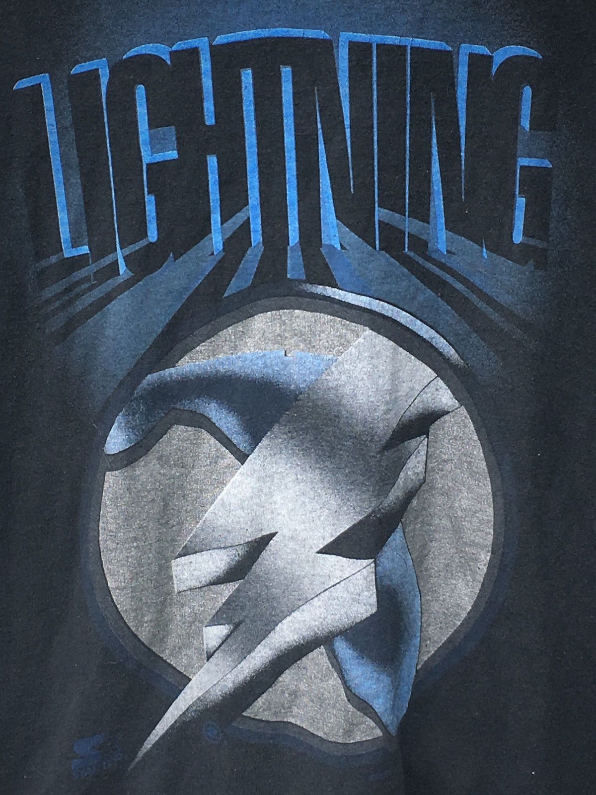 Starter NHL Tampa Bay Lightning jersey, Starter t-shirt hockey XL Size US XL / EU 56 / 4 - 2 Thumbnail