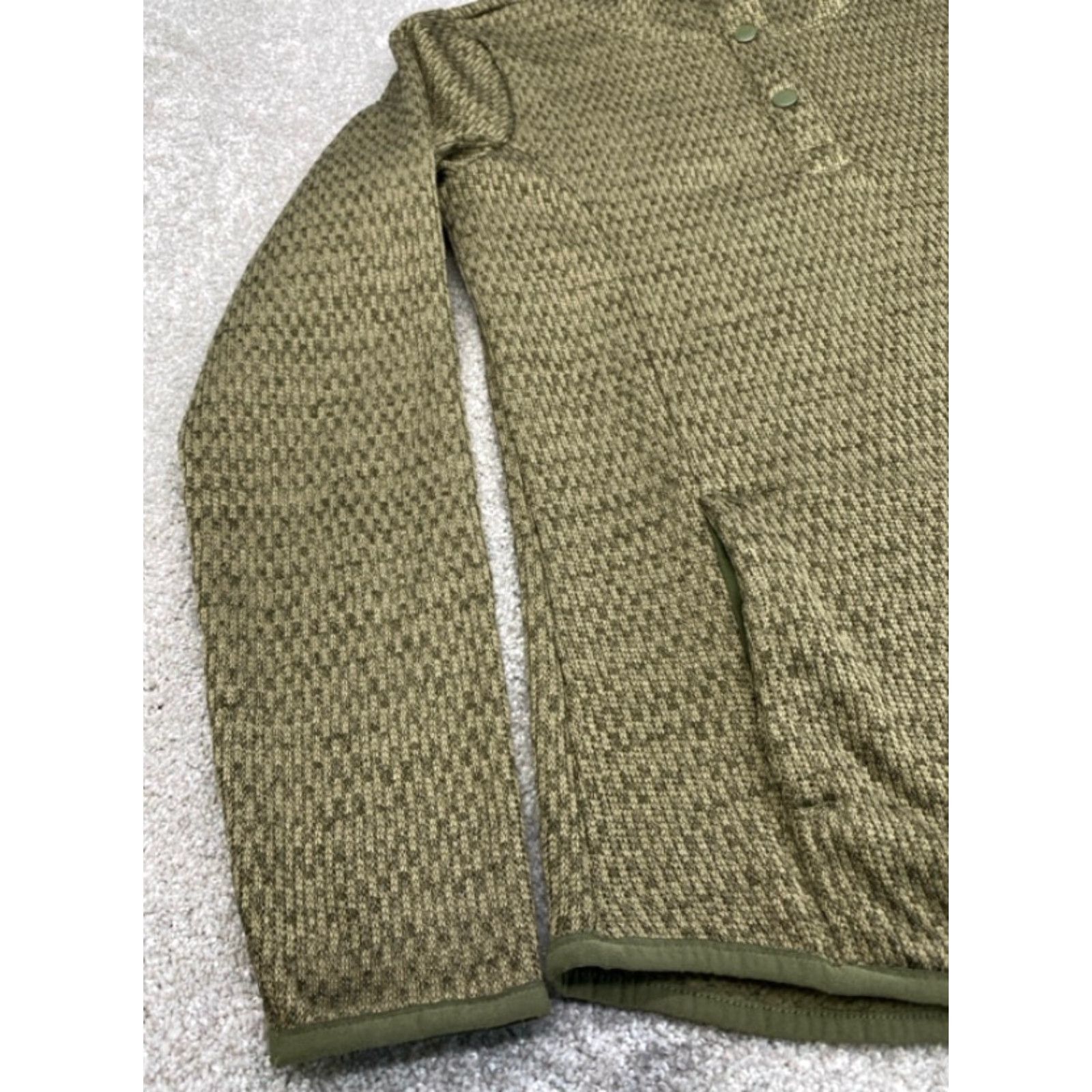 Olive Columbia Hoodie Women's M Pullover Knit Olive Green 1/4 Snap Embroidered Solid Poly 5906 Size M / US 6-8 / IT 42-44 - 2 Thumbnail