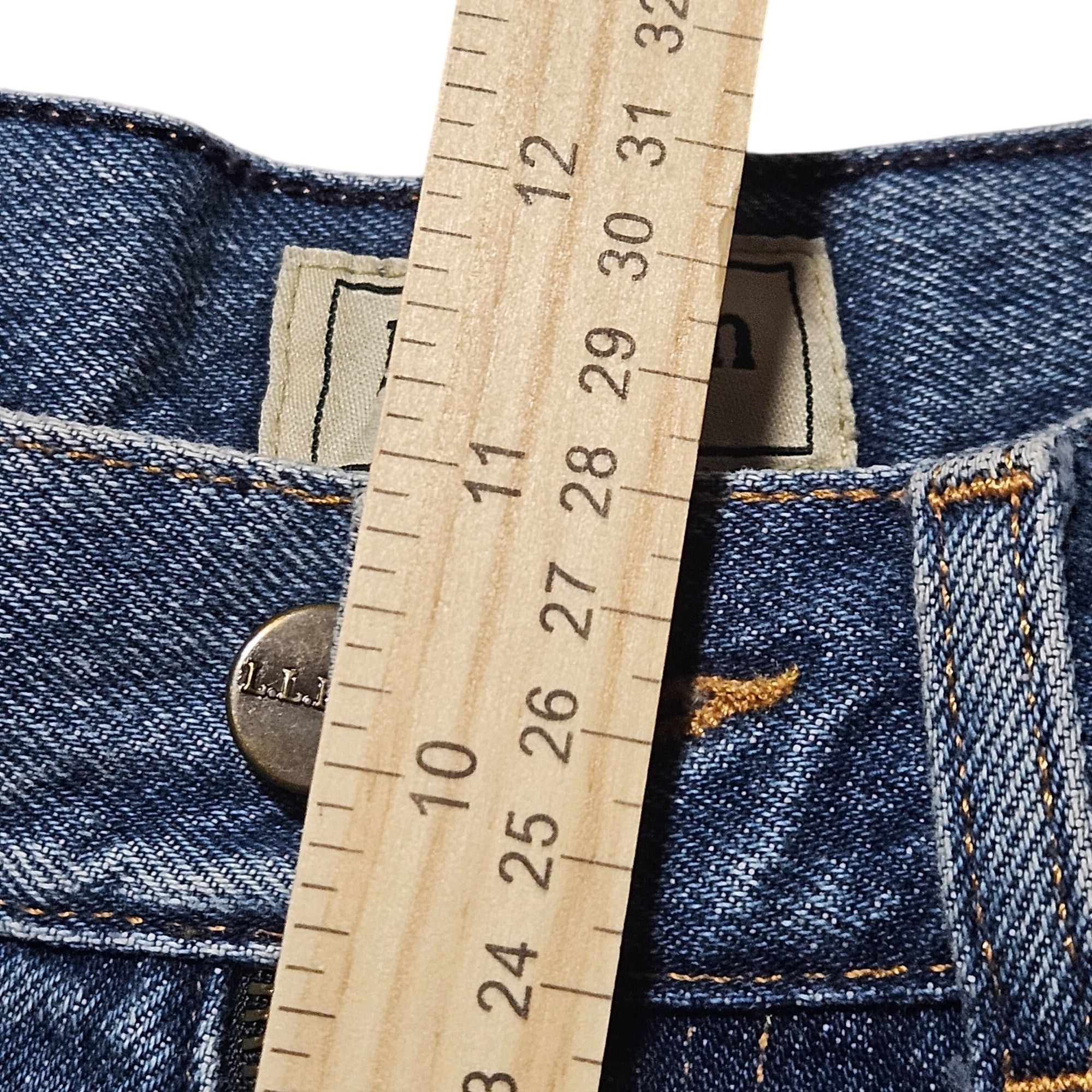 L.L. Bean L.L. Bean Women's high rise Lined Jeans Blue 8 MT Cabincore Size 30" / US 8 / IT 44 - 8 Thumbnail