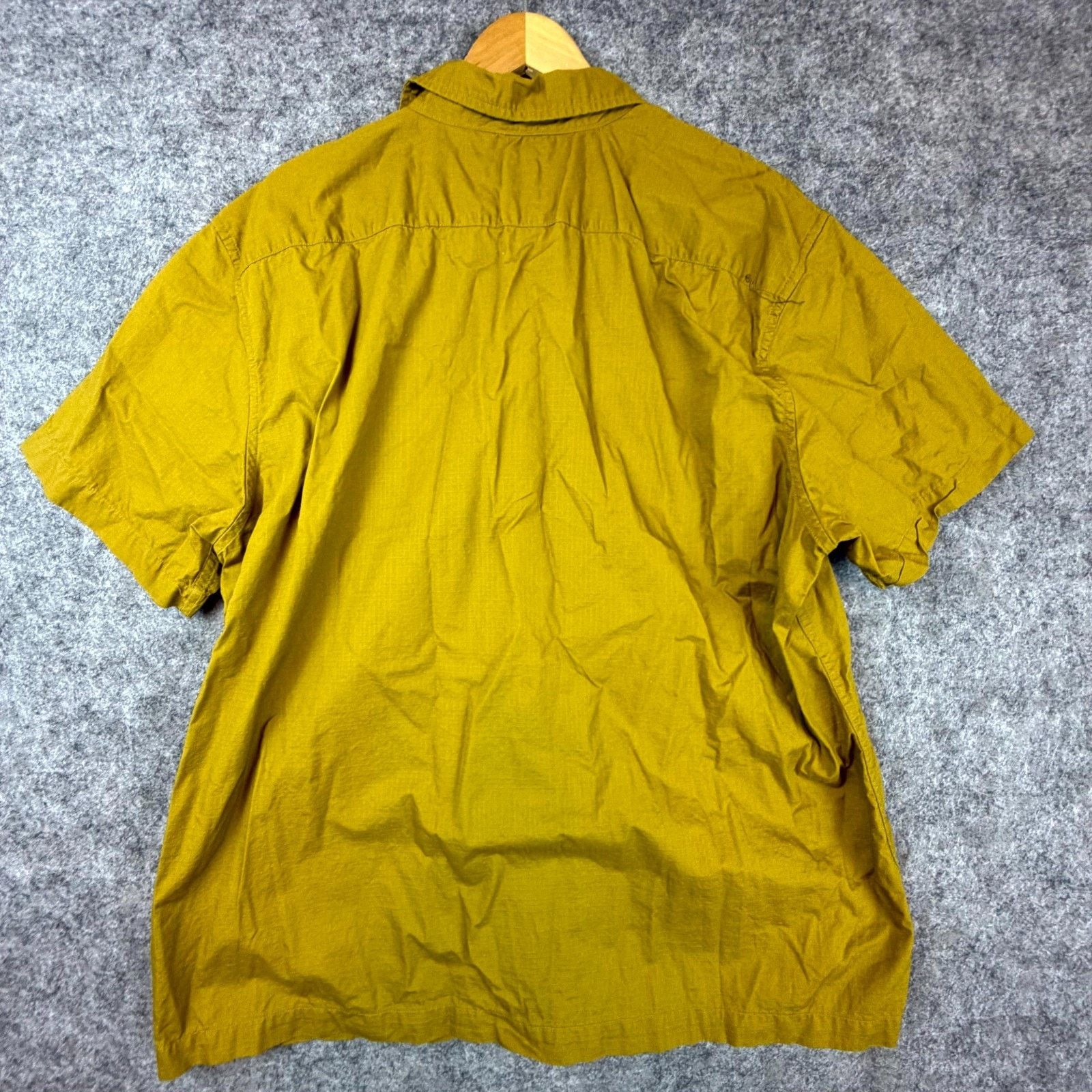 Levi's Levis Shirt XL Mustard Yellow Mushroom Hippie 70s Vibe Size US XL / EU 56 / 4 - 3 Thumbnail