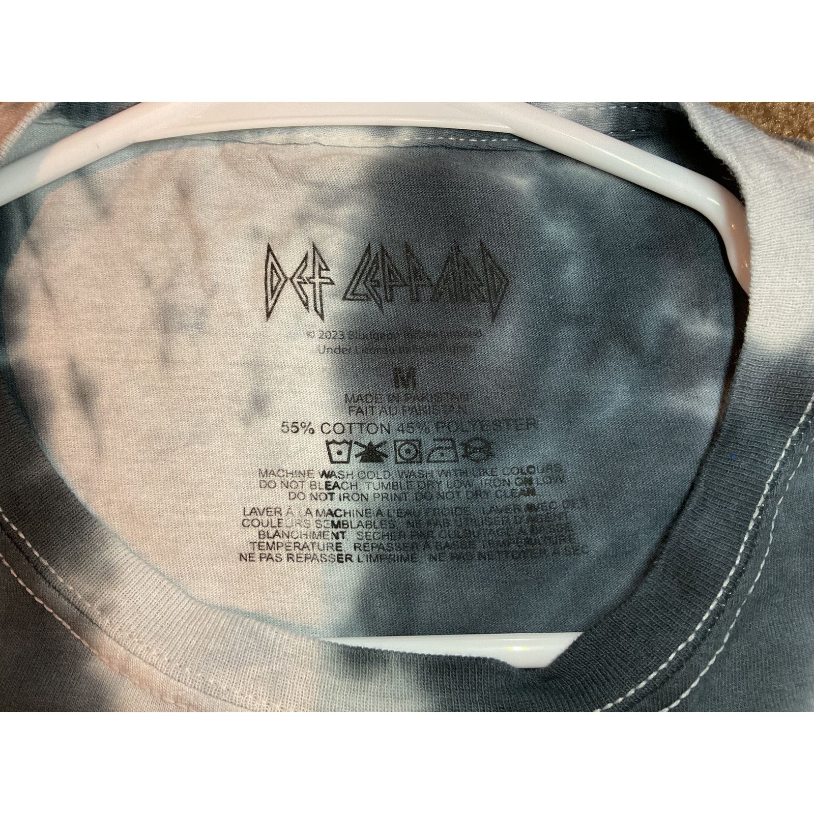 Def Leppard 🧨 Def Leppard ‘Animal’ Tie-Dye Graphic Tee (Size M) 🧨 Size US M / EU 48-50 / 2 - 4 Thumbnail