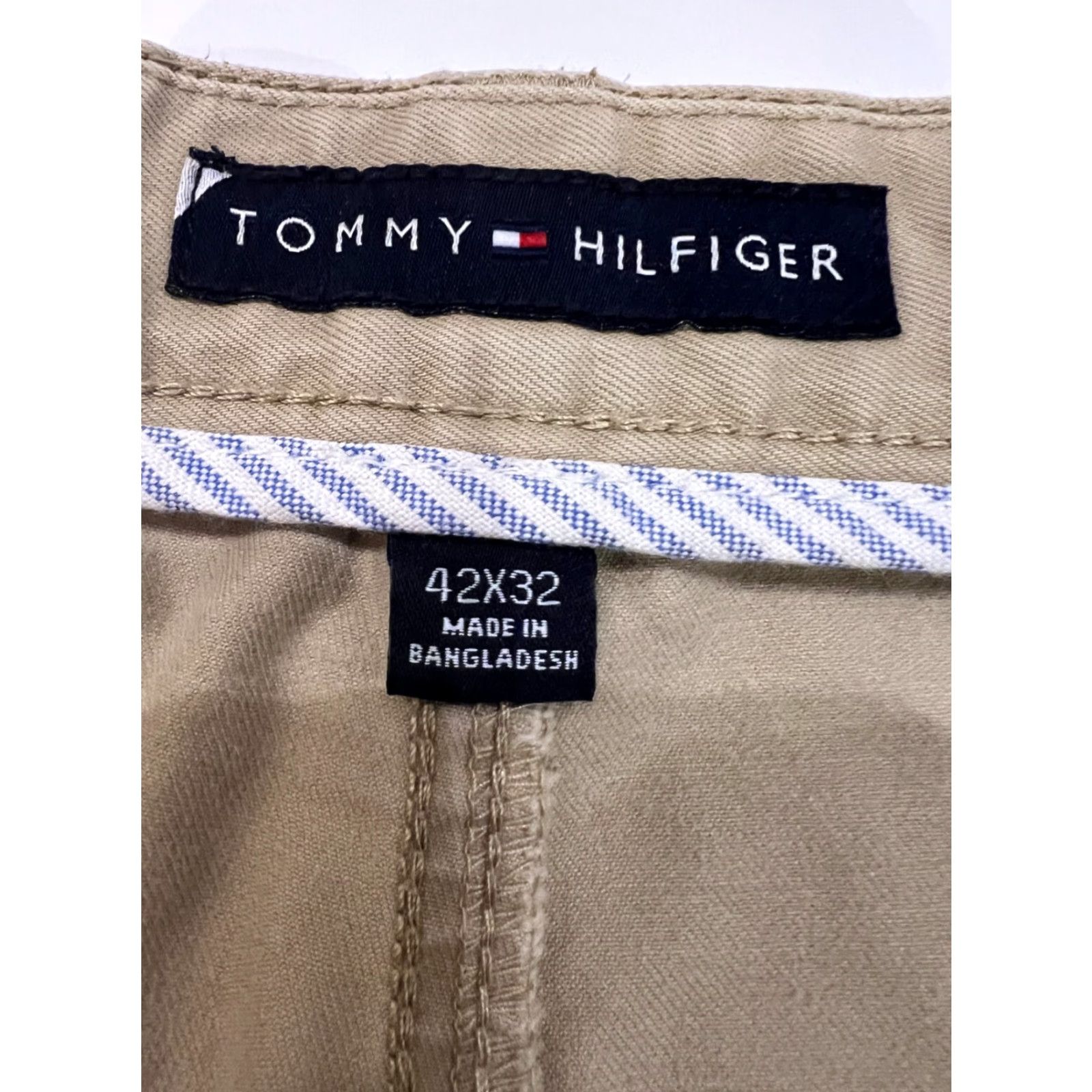 Tommy Hilfiger VINTAGE Tommy Hilfiger Men's Pants Khaki Canvas Straight Leg 42x32 Casual Business Size US 42 / EU 58 - 5 Thumbnail