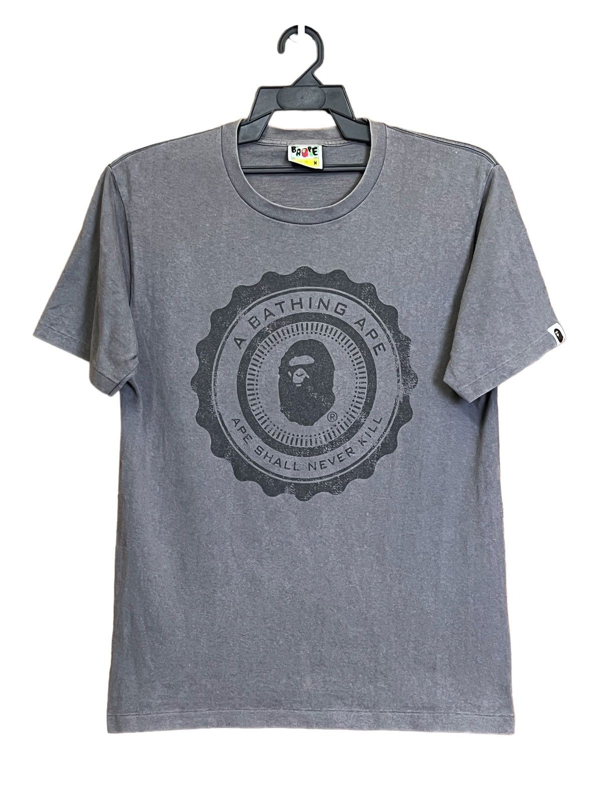 Bape A BATHING APE BAPE MADE IN JAPAN TEE SHIRT Size US M / EU 48-50 / 2 - 1 Thumbnail