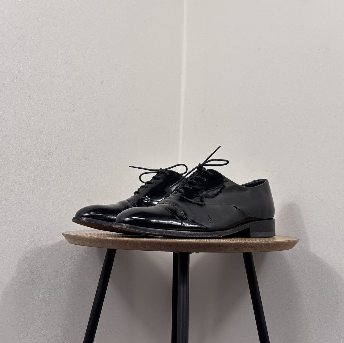 Loake Loake Lifestyle Men’s Black Patent Leather Dress Shoes Size US 9.5 / EU 42-43 - 9 Thumbnail