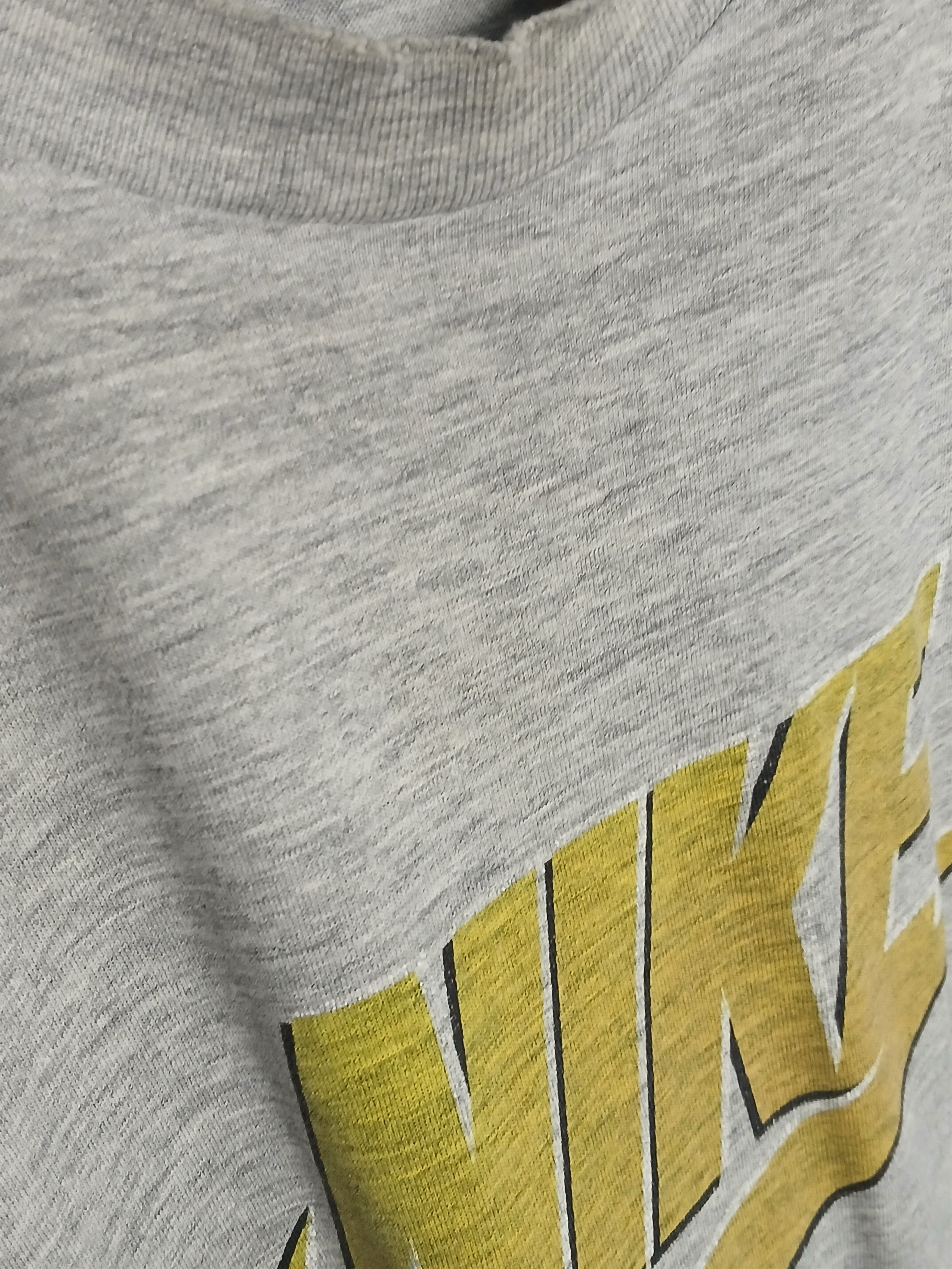 Nike × Vintage Vintage Nike T-Shirt Size US L / EU 52-54 / 3 - 7 Thumbnail